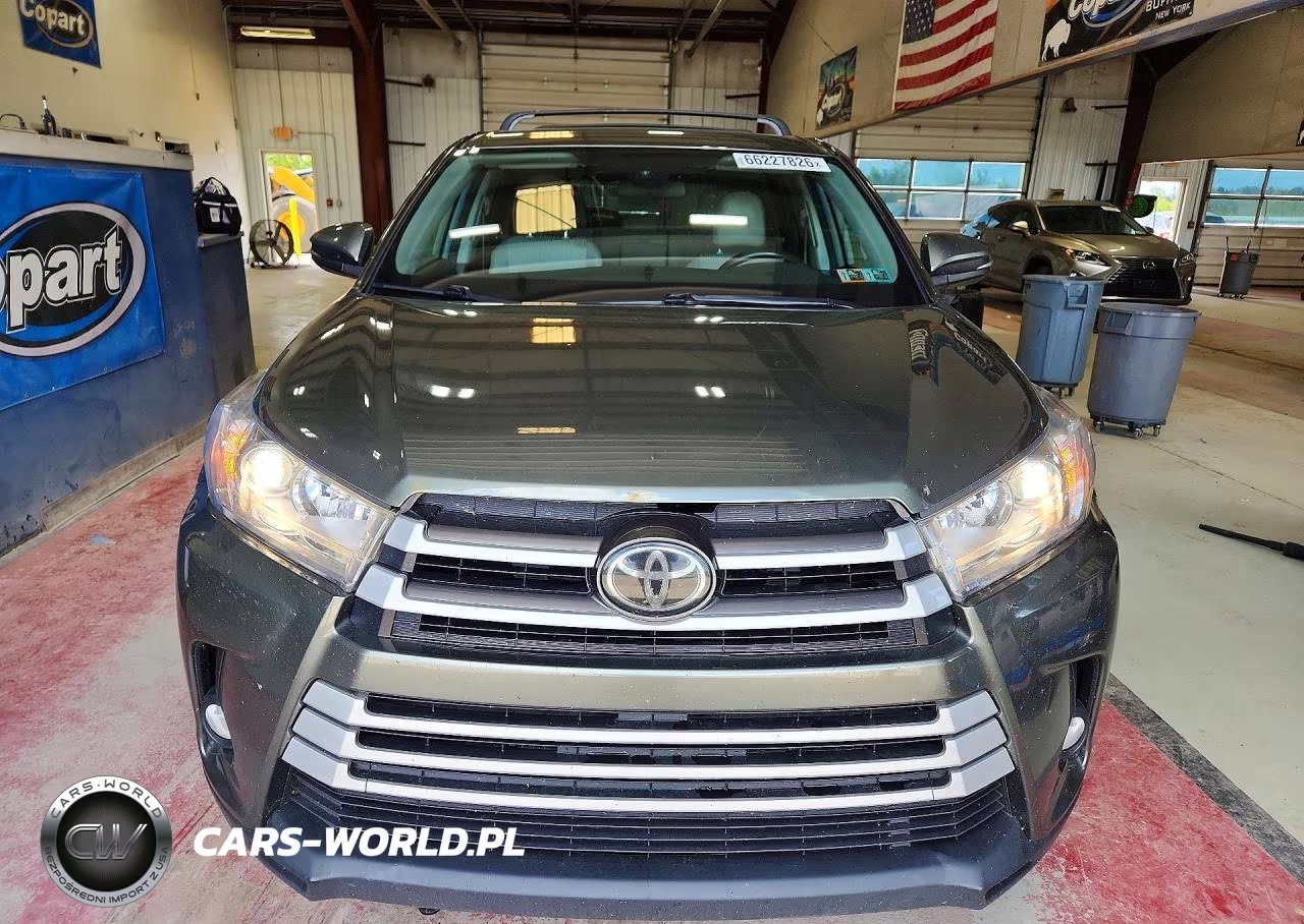 2017 Toyota Highlander Le Plus VIN:5TDBZRFHXHS384829 - 5