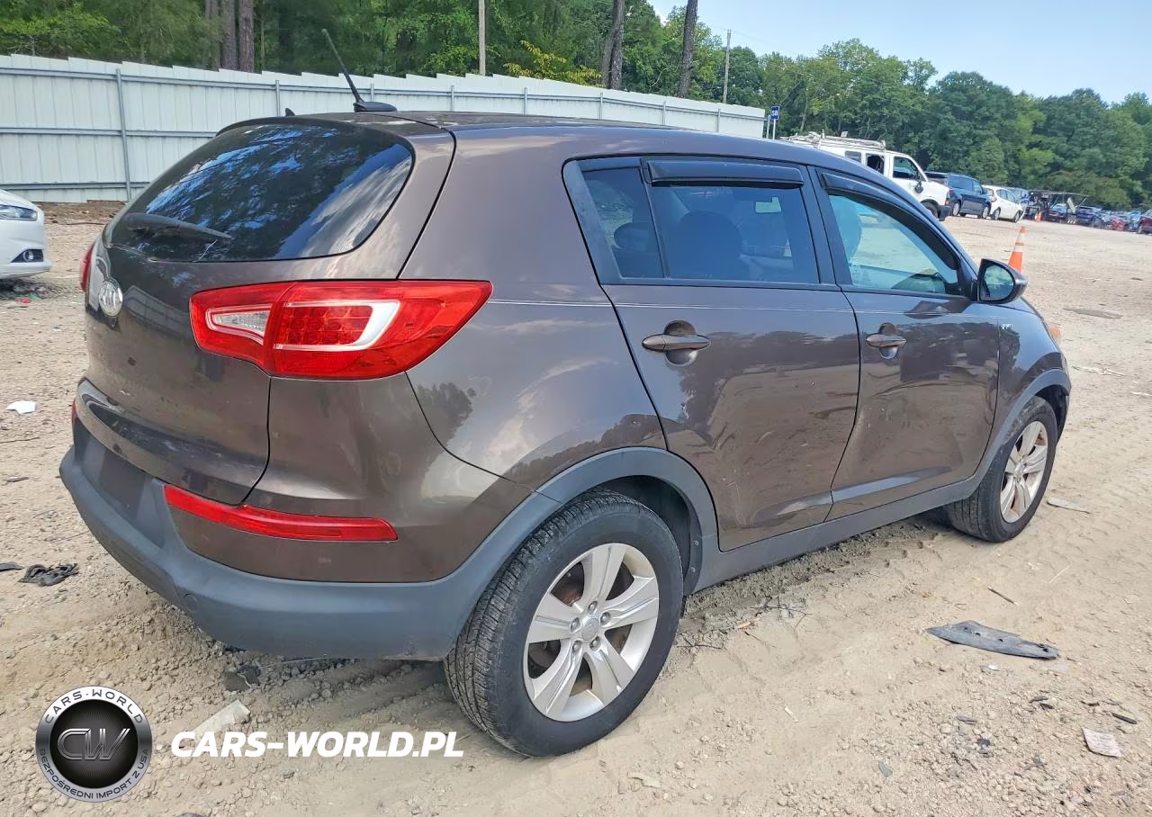 2012 Kia Sportage Lx VIN:KNDPBCA2XC7238539 - 3