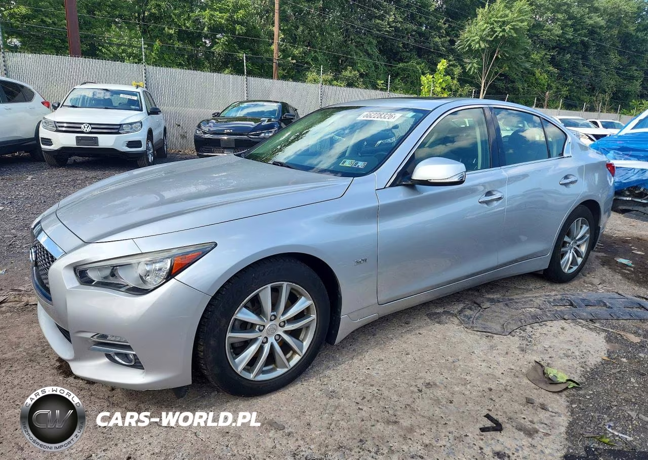 2016 Infiniti Q50 3.0T Premium – zdjęcie 1 z 12