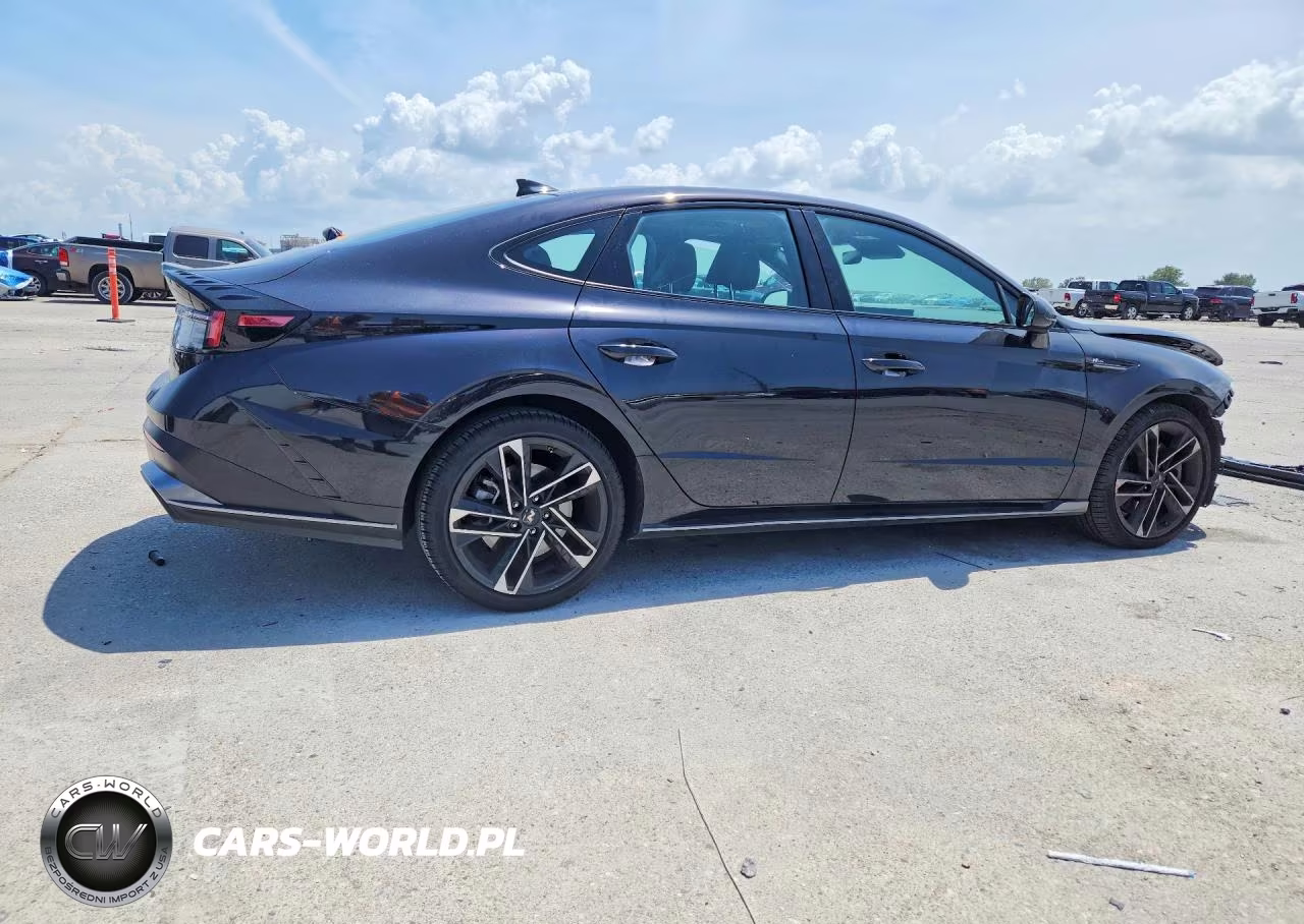 2026 Hyundai Sonata N Line VIN:KMHL54JC0TA554034 - 3