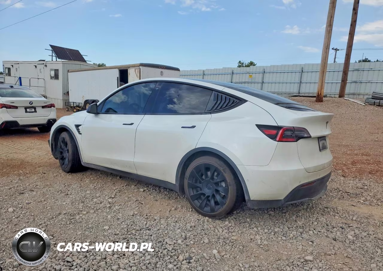 2021 Tesla Model Y VIN:5YJYGDEE4MF185798 - 2