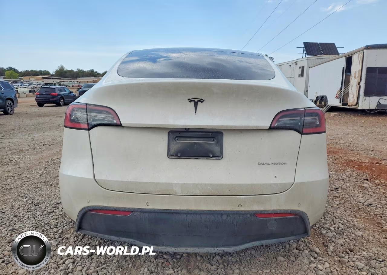 2021 Tesla Model Y VIN:5YJYGDEE4MF185798 - 6