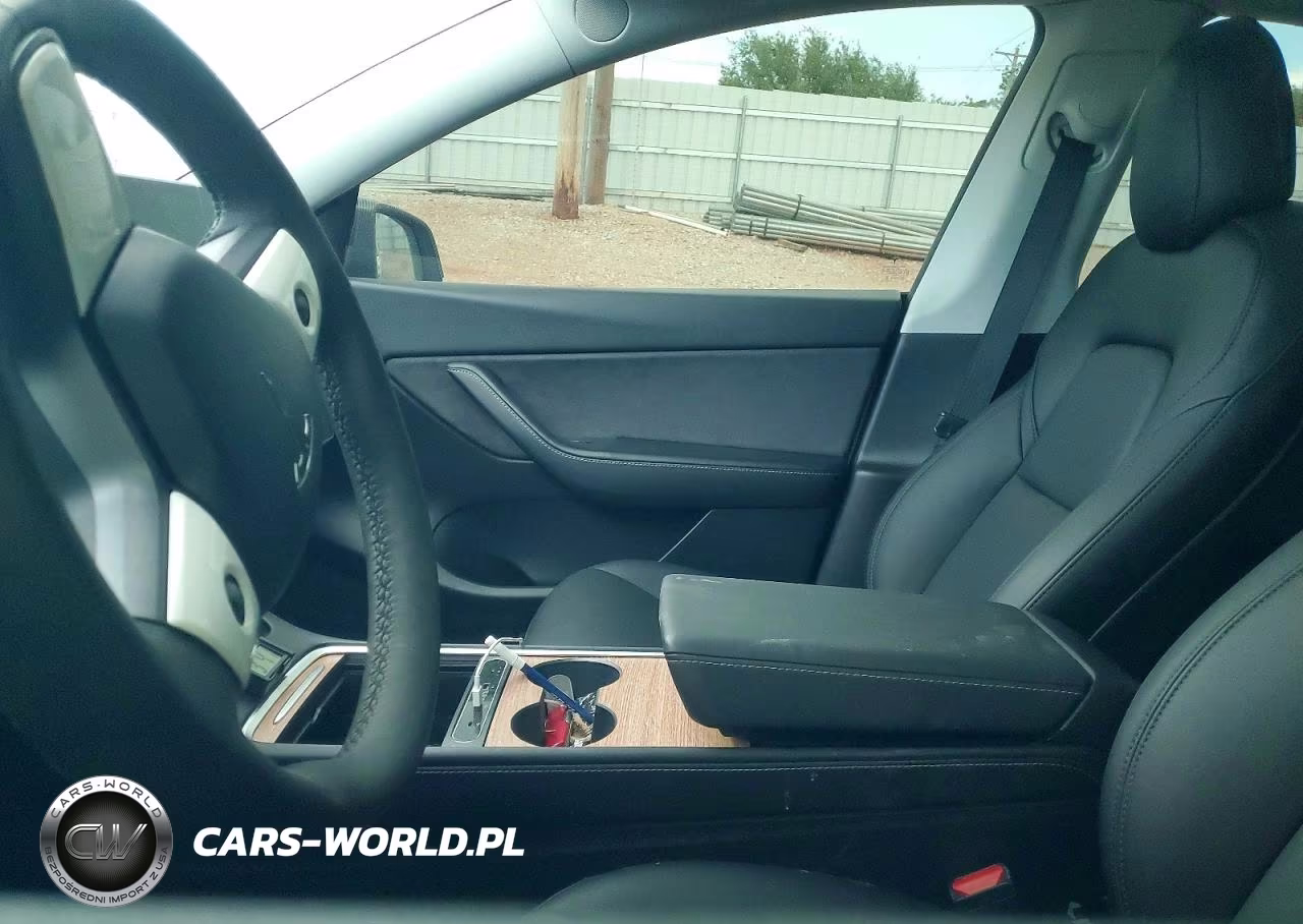 2021 Tesla Model Y VIN:5YJYGDEE4MF185798 - 7