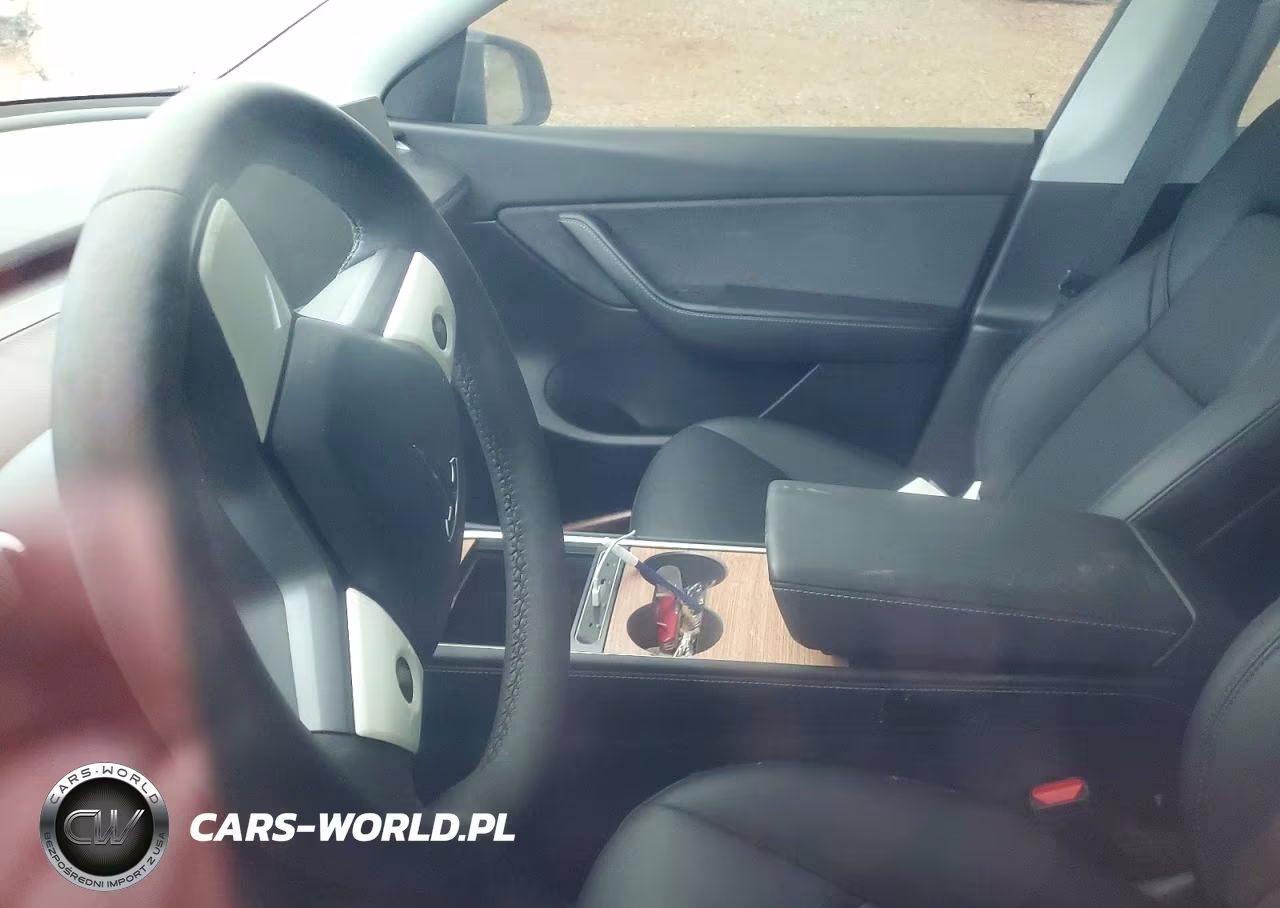 2021 Tesla Model Y VIN:5YJYGDEE4MF185798 - 8