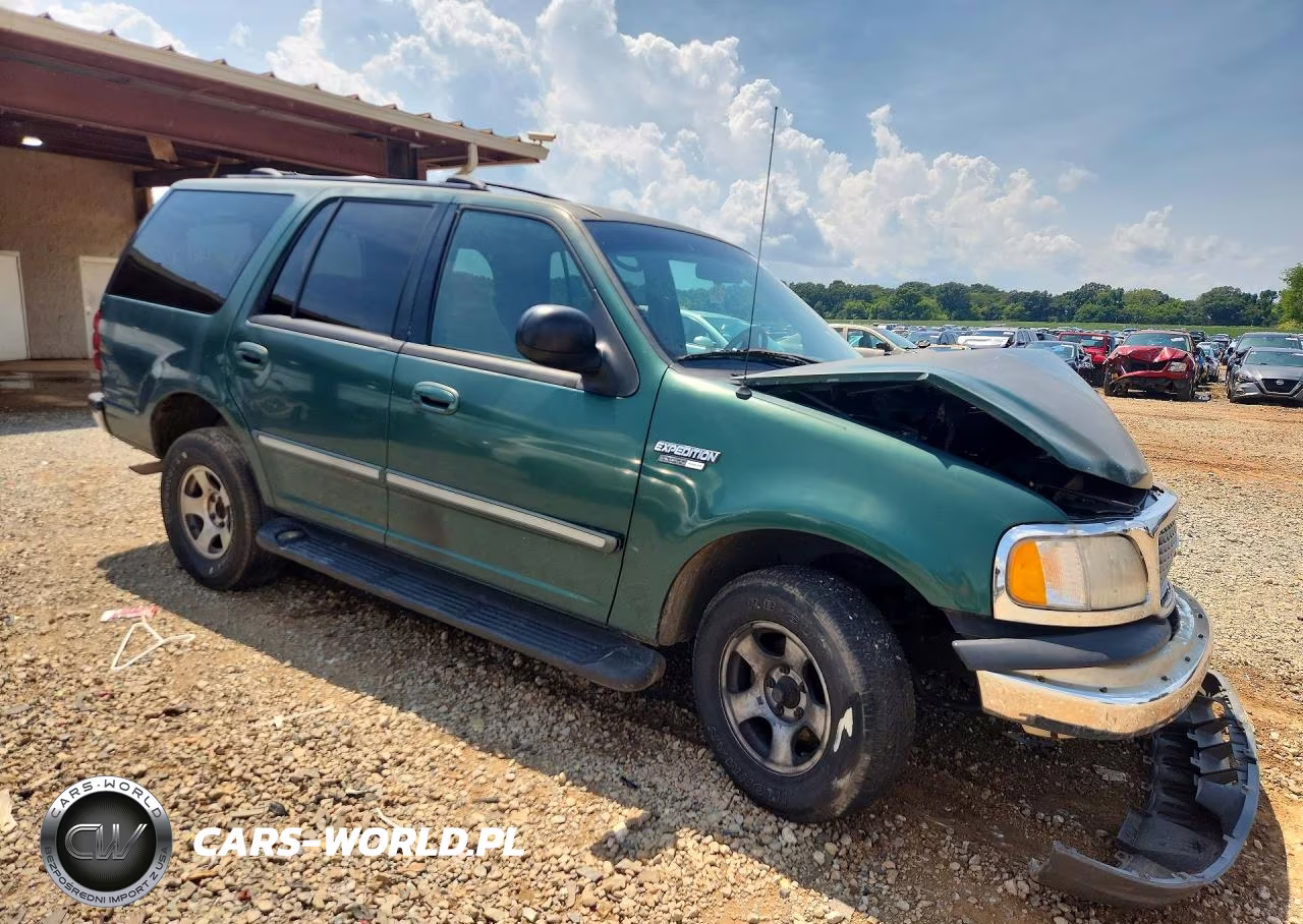 1999 Ford Expedition VIN:1FMRU17L9XLA88911 - 4