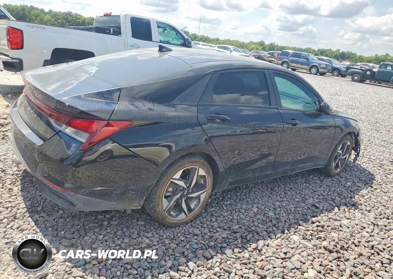 2021 Hyundai Elantra Sel VIN:5NPLS4AG8MH037770 - 3