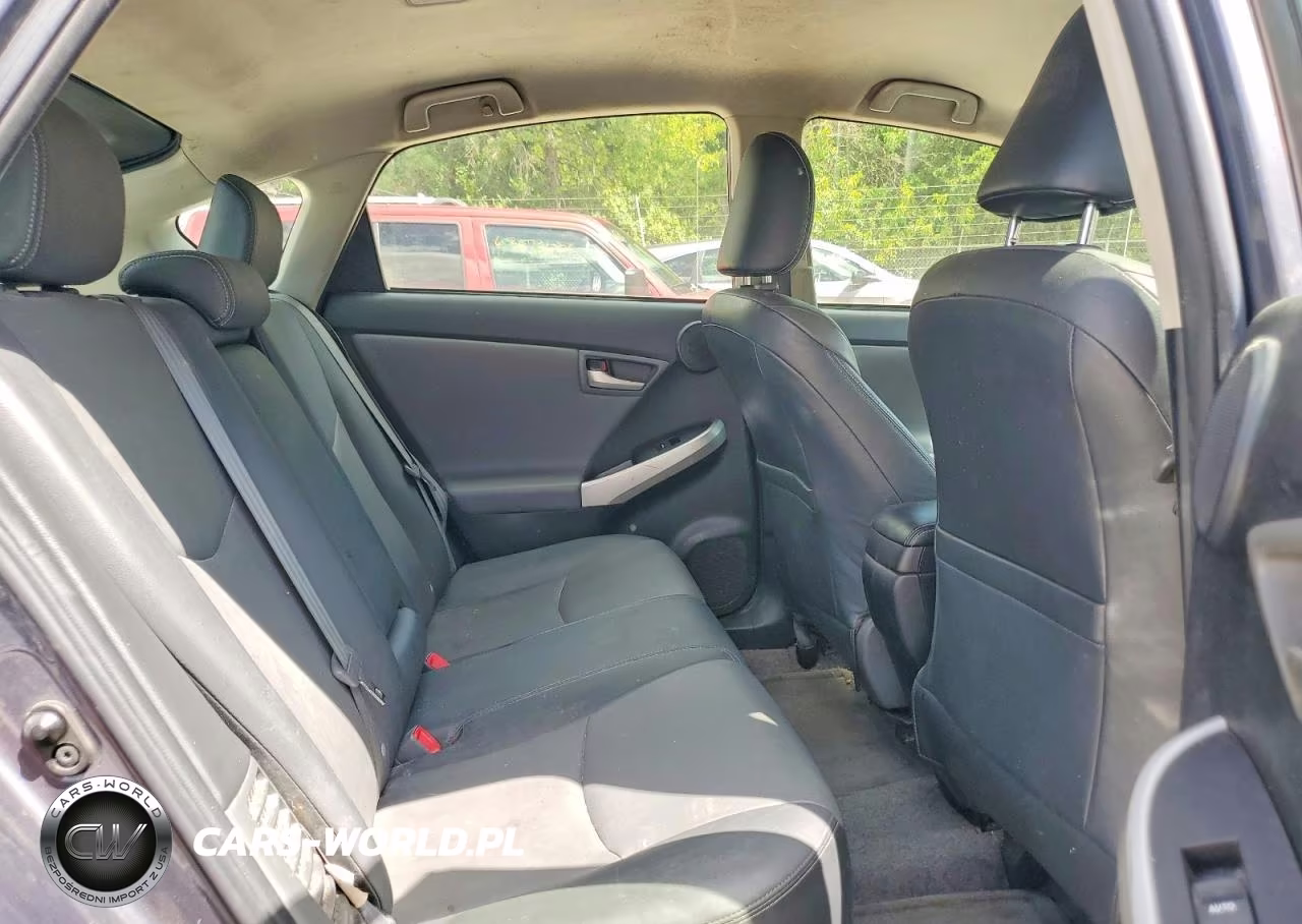 2014 Toyota Prius Four VIN:JTDKN3DU8E1791436 - 10