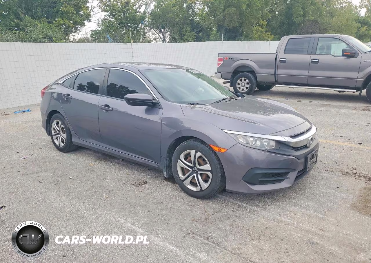 2018 Honda Civic Lx VIN:19XFC2F57JE041783 - 4