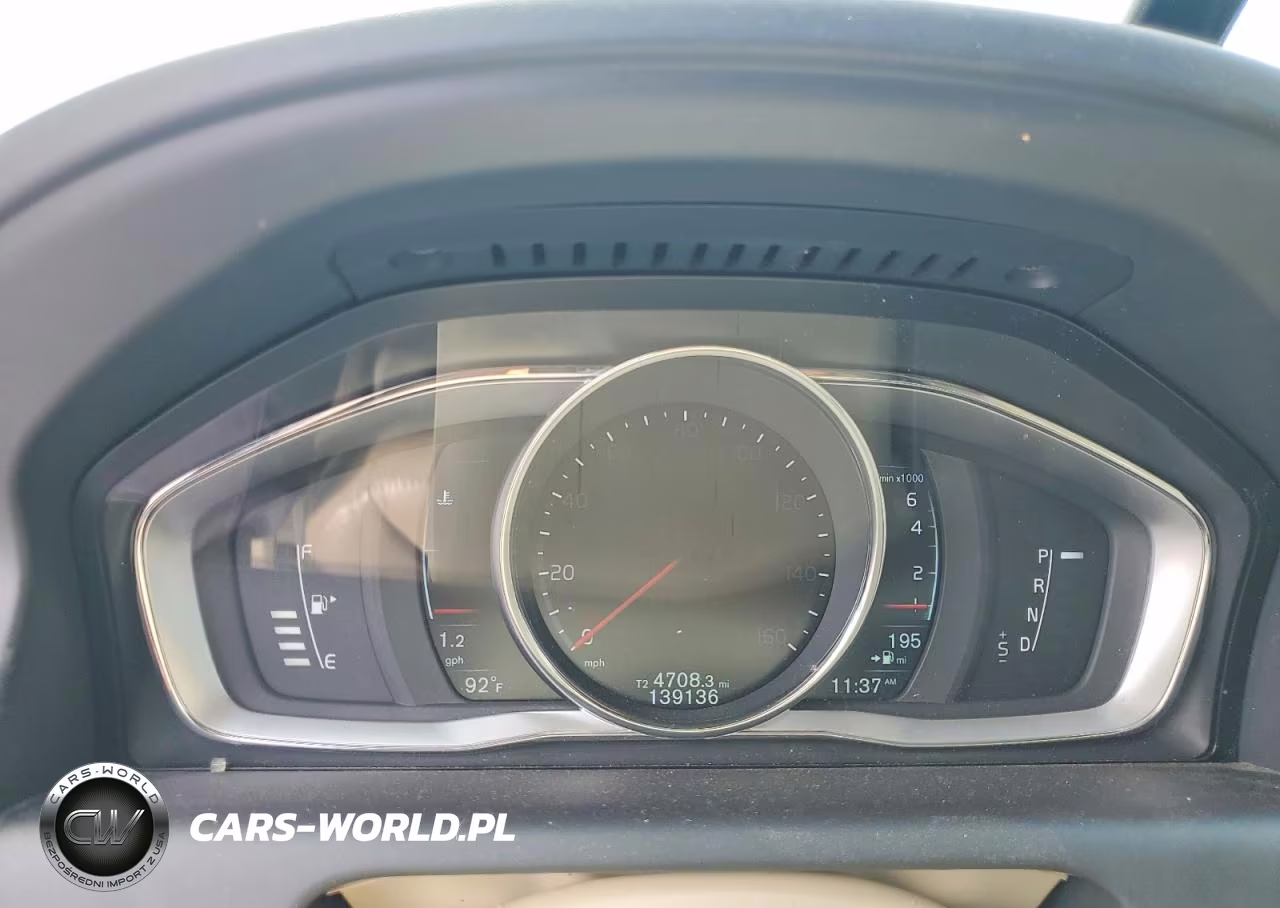 2016 Volvo Xc60 T5 Premier VIN:YV440MDK4G2811302 - 9
