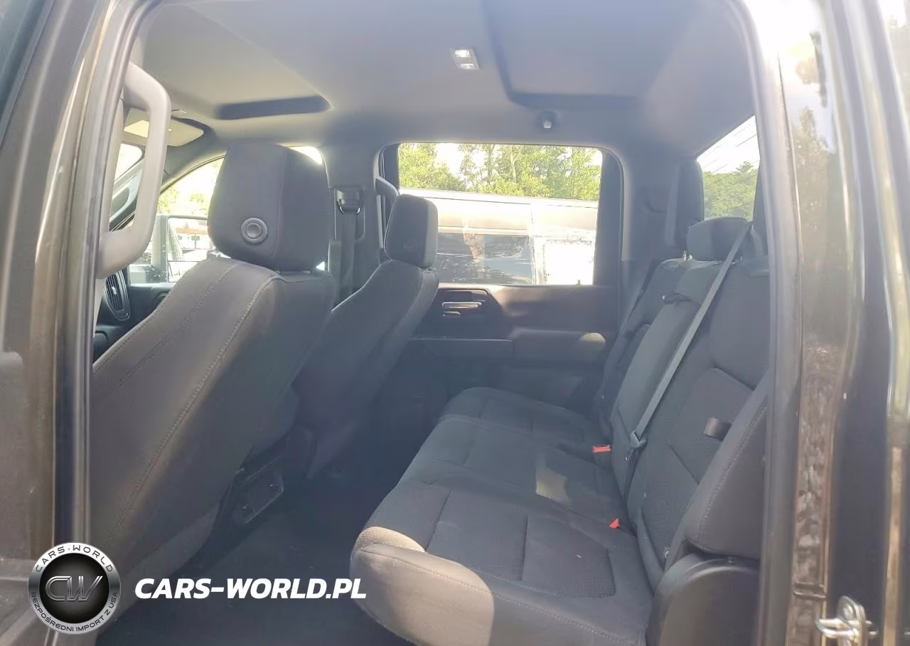 2023 Chevrolet Silverado K2500 Custom VIN:2GC4YME71P1703368 - 11