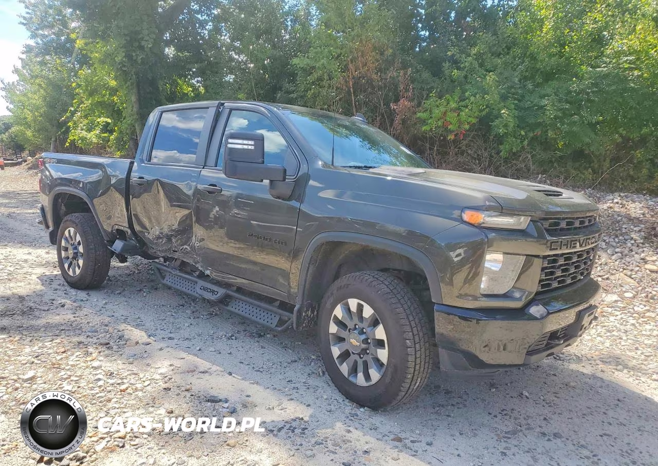 2023 Chevrolet Silverado K2500 Custom VIN:2GC4YME71P1703368 - 4