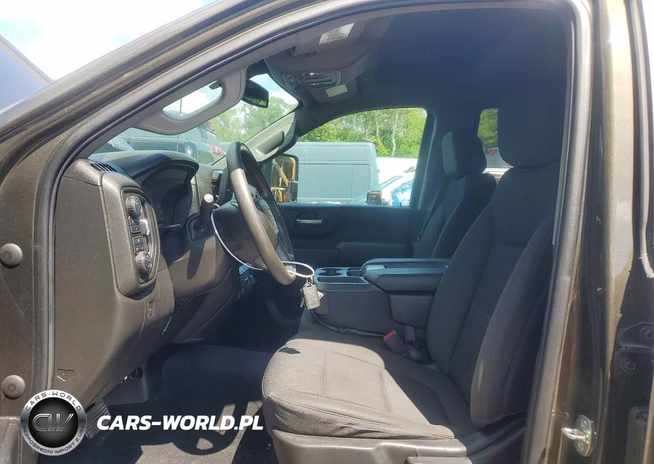 2023 Chevrolet Silverado K2500 Custom VIN:2GC4YME71P1703368 - 7