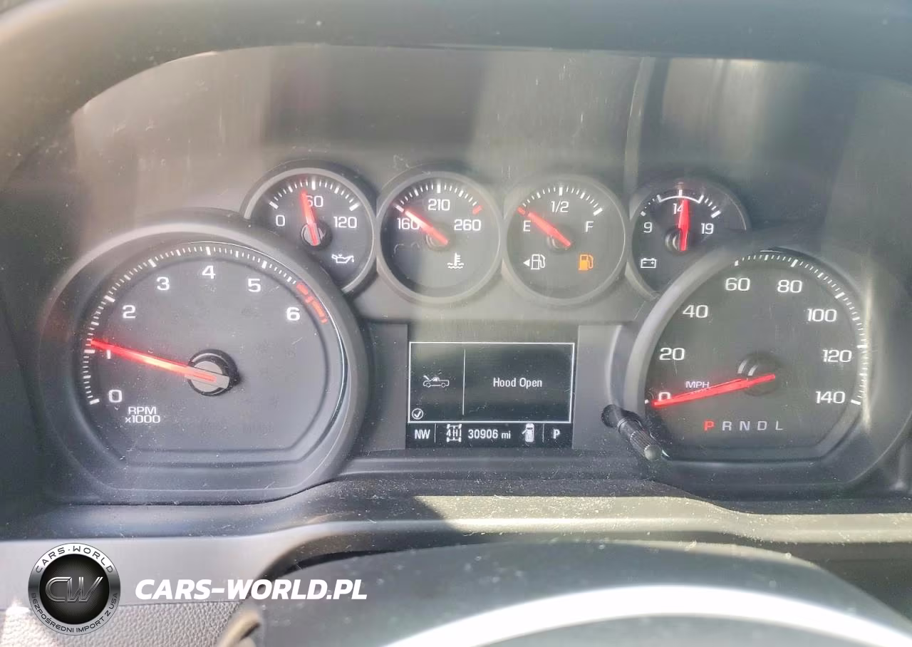 2023 Chevrolet Silverado K2500 Custom VIN:2GC4YME71P1703368 - 9