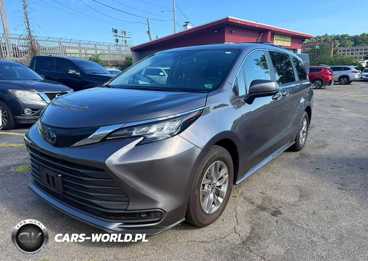 2022 Toyt Sienna Le – zdjęcie 1 z 11