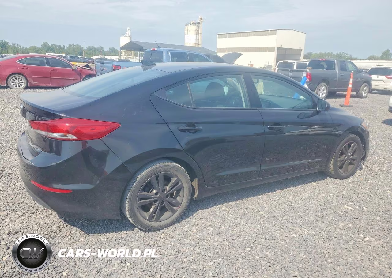 2018 Hyundai Elantra Value Edition VIN:5NPD84LF9JH287621 - 3