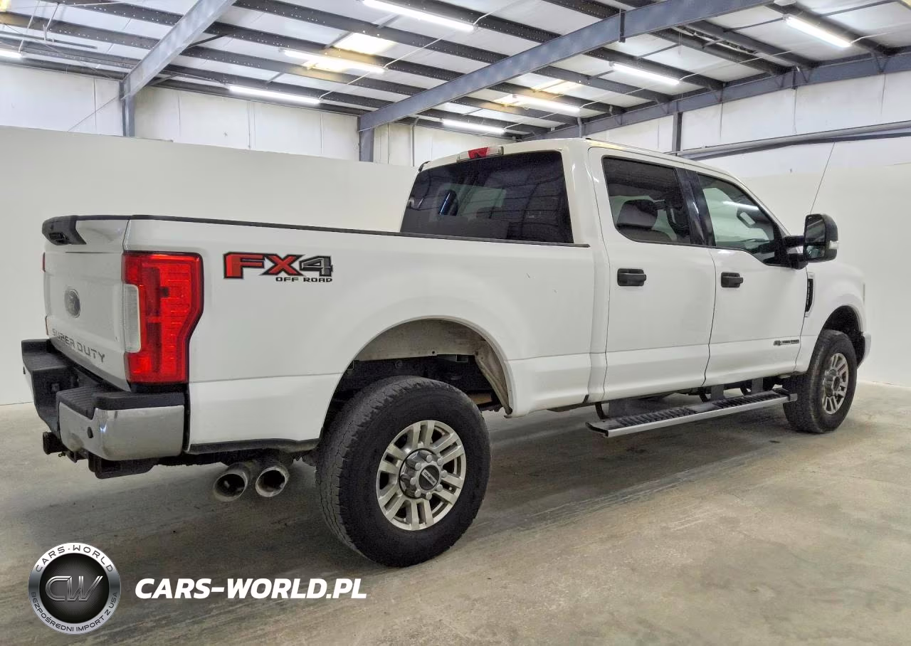 2019 Ford F350 Super Duty VIN:1FT8W3BT0KEC86383 - 3