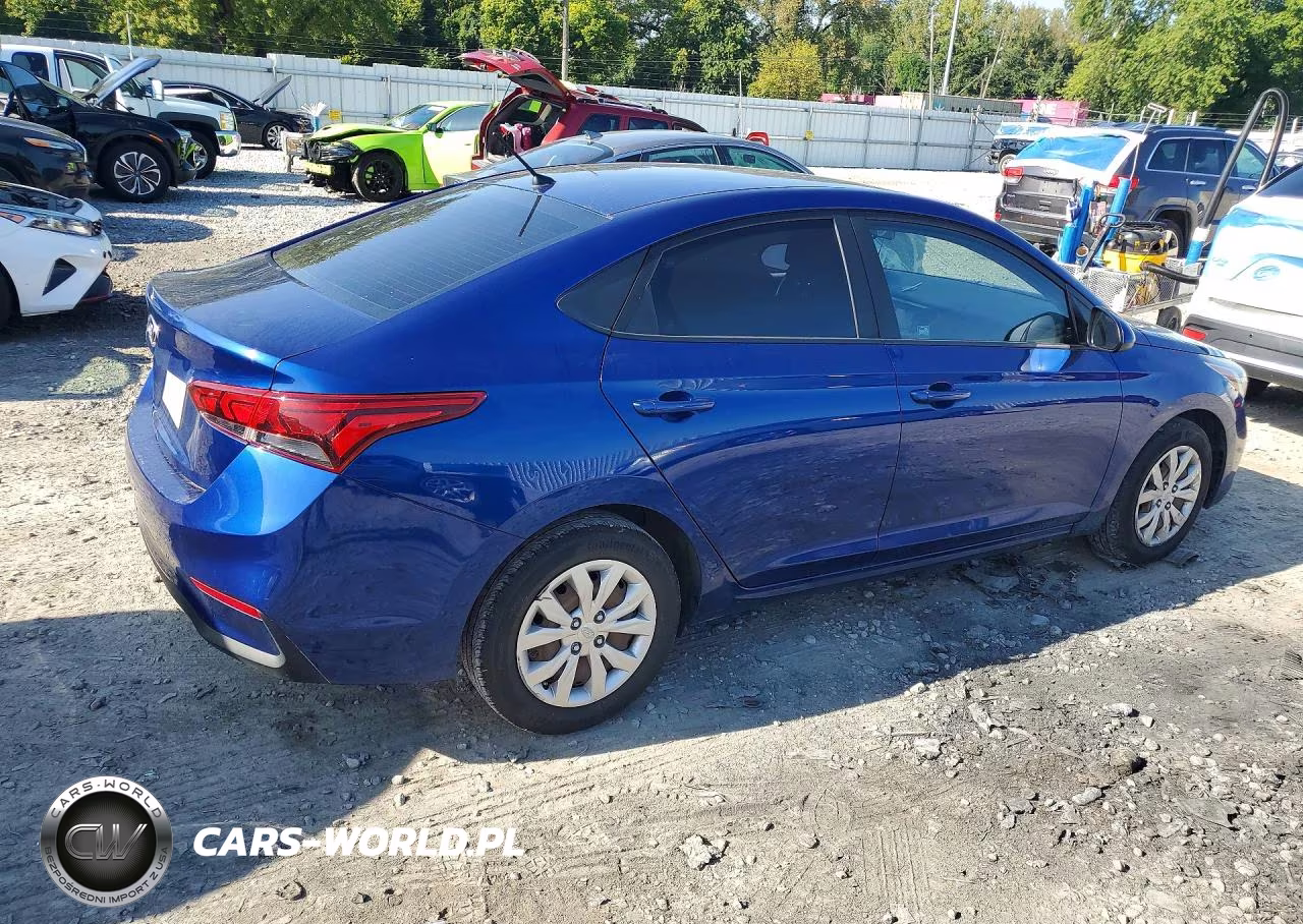 2018 Hyundai Accent Se VIN:3KPC24A33JE009999 - 3