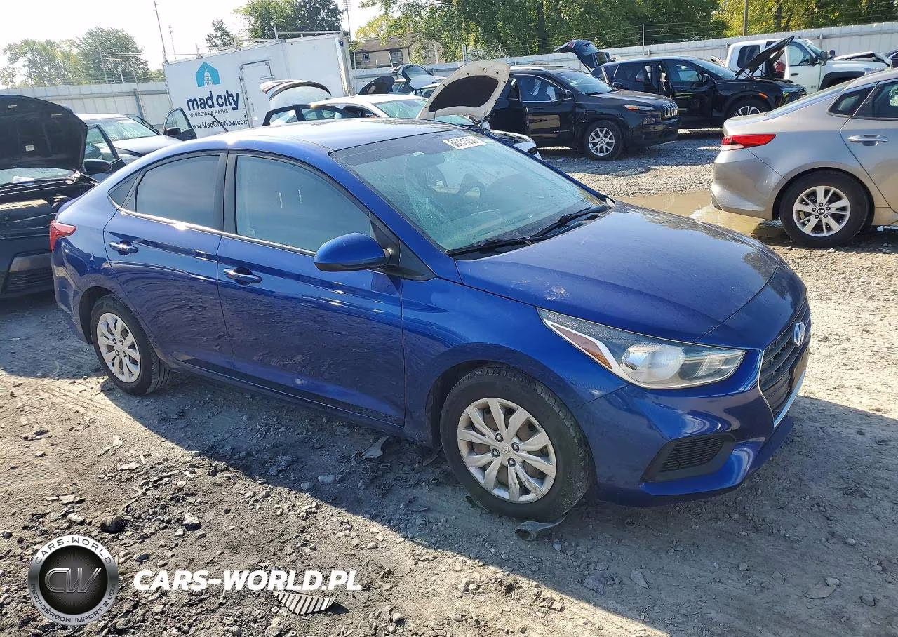 2018 Hyundai Accent Se VIN:3KPC24A33JE009999 - 4