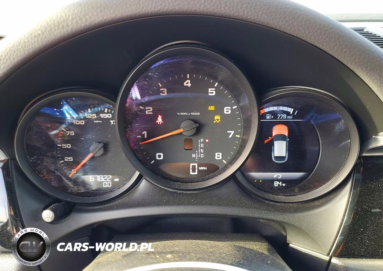 2018 Porsche Macan Macan VIN:WP1AA2A50JLB19186 - 9