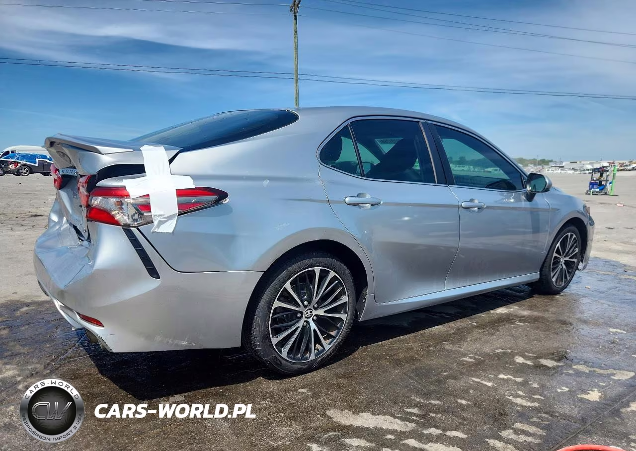 2018 Toyota Camry Se VIN:JTNB11HK4J3043575 - 3