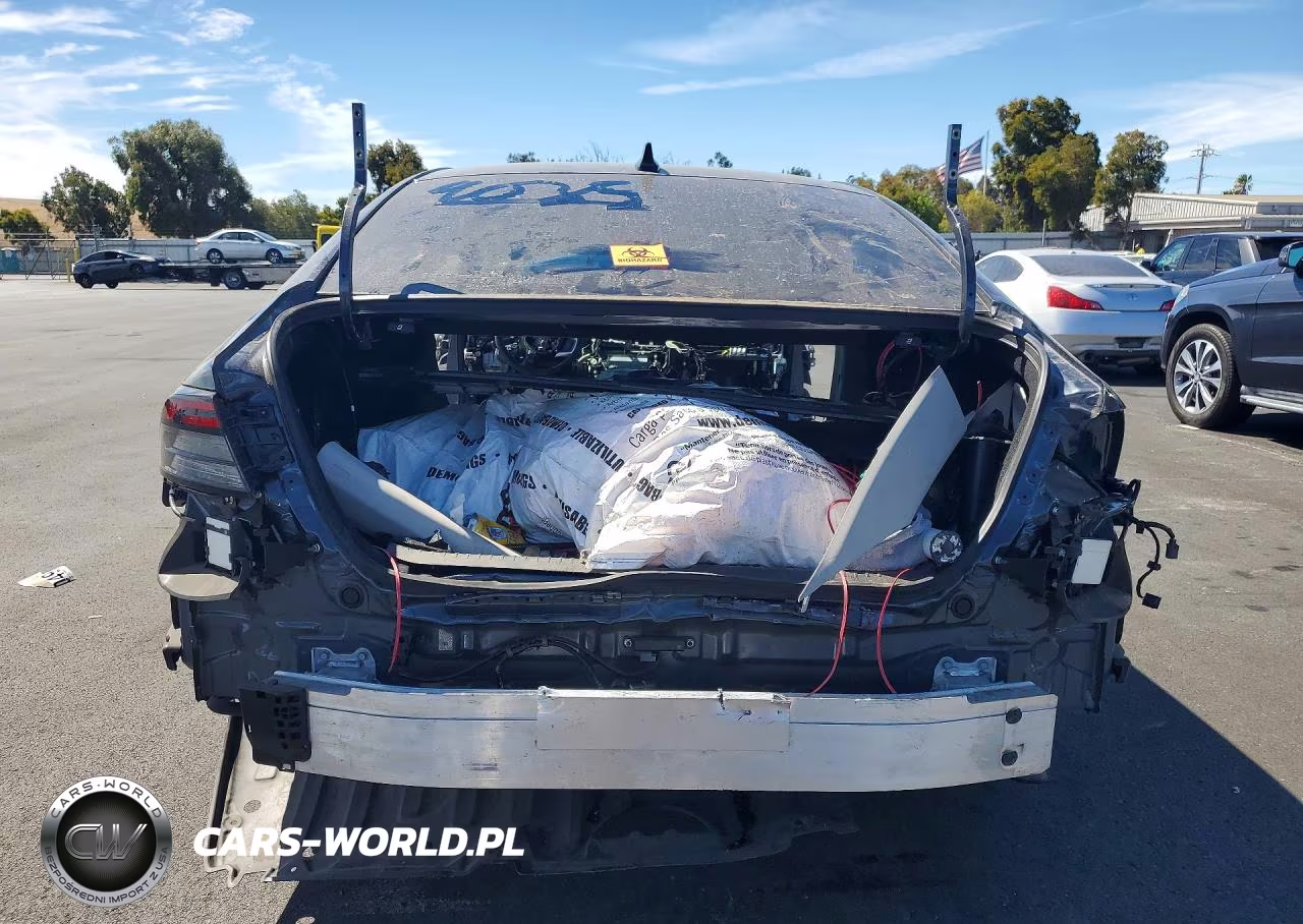 2025 Honda Accord Touring Hybrid VIN:1HGCY2F88SA004035 - 6