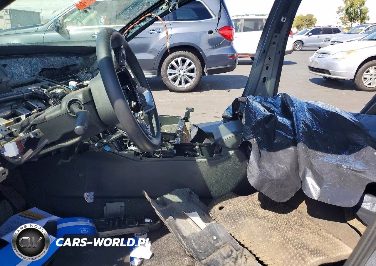 2025 Honda Accord Touring Hybrid VIN:1HGCY2F88SA004035 - 7