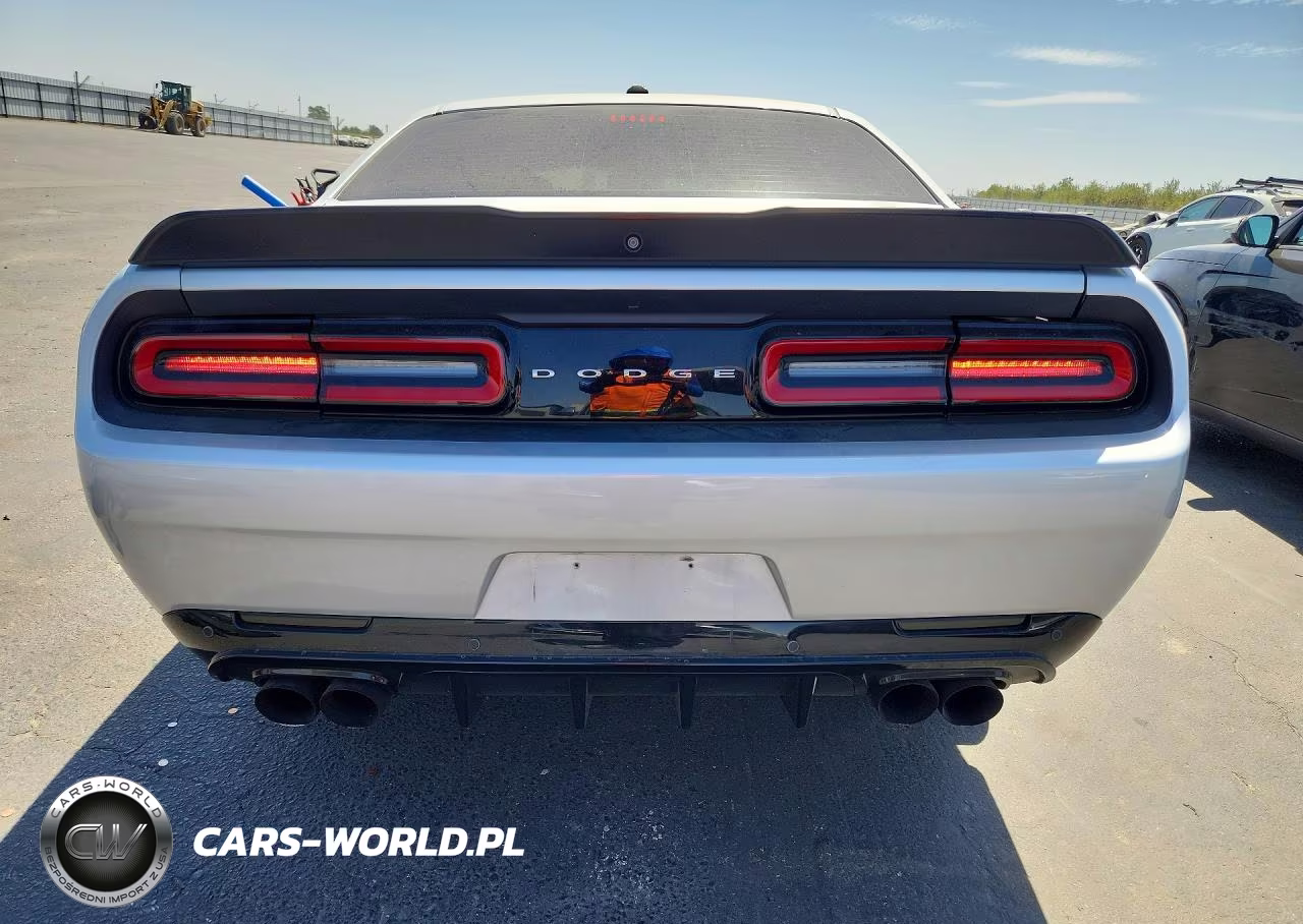 2023 Dodge Challenger Gt VIN:2C3CDZJG4PH652860 - 6