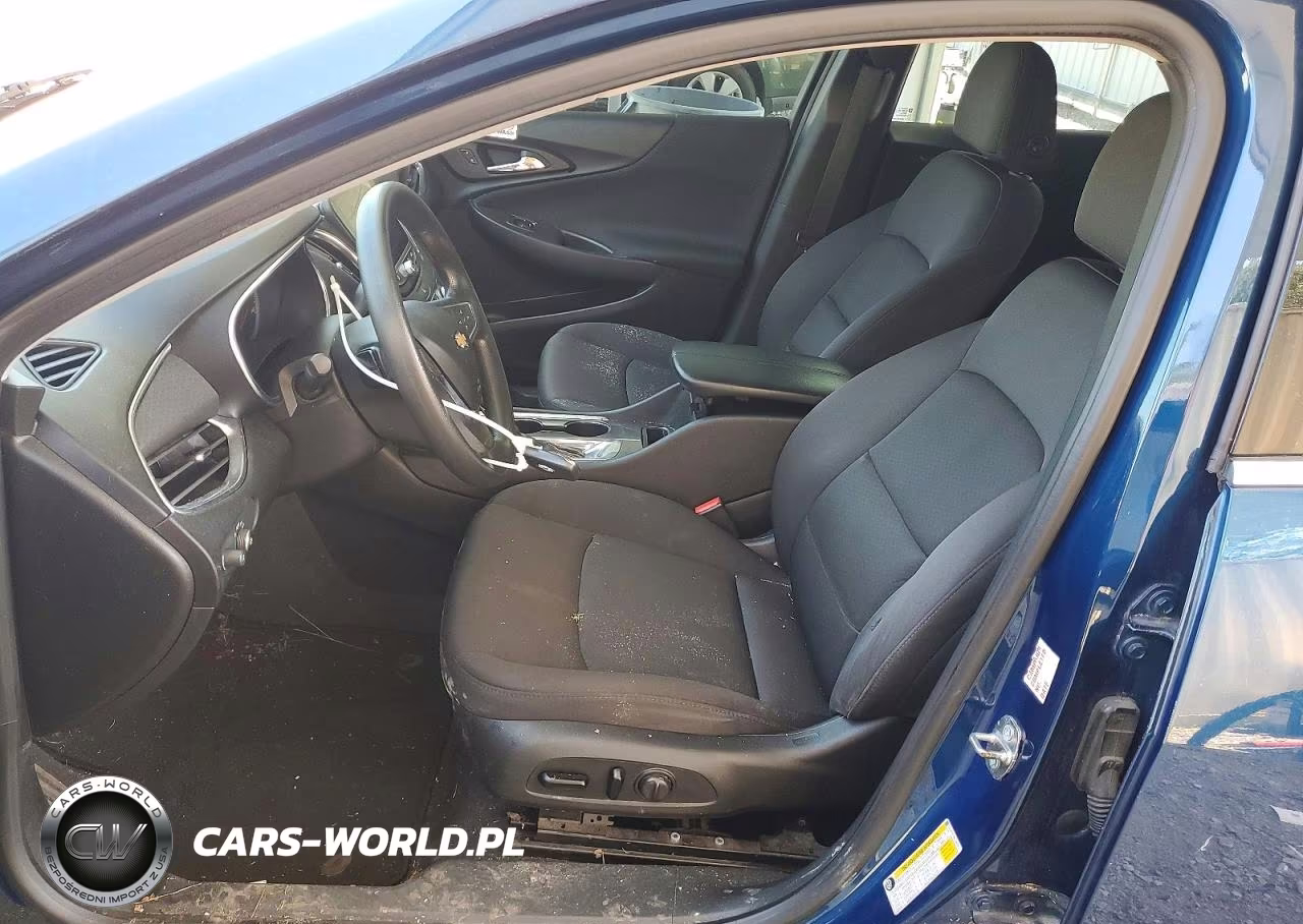 2019 Chevrolet Malibu Lt VIN:1G1ZD5ST0KF180251 - 7