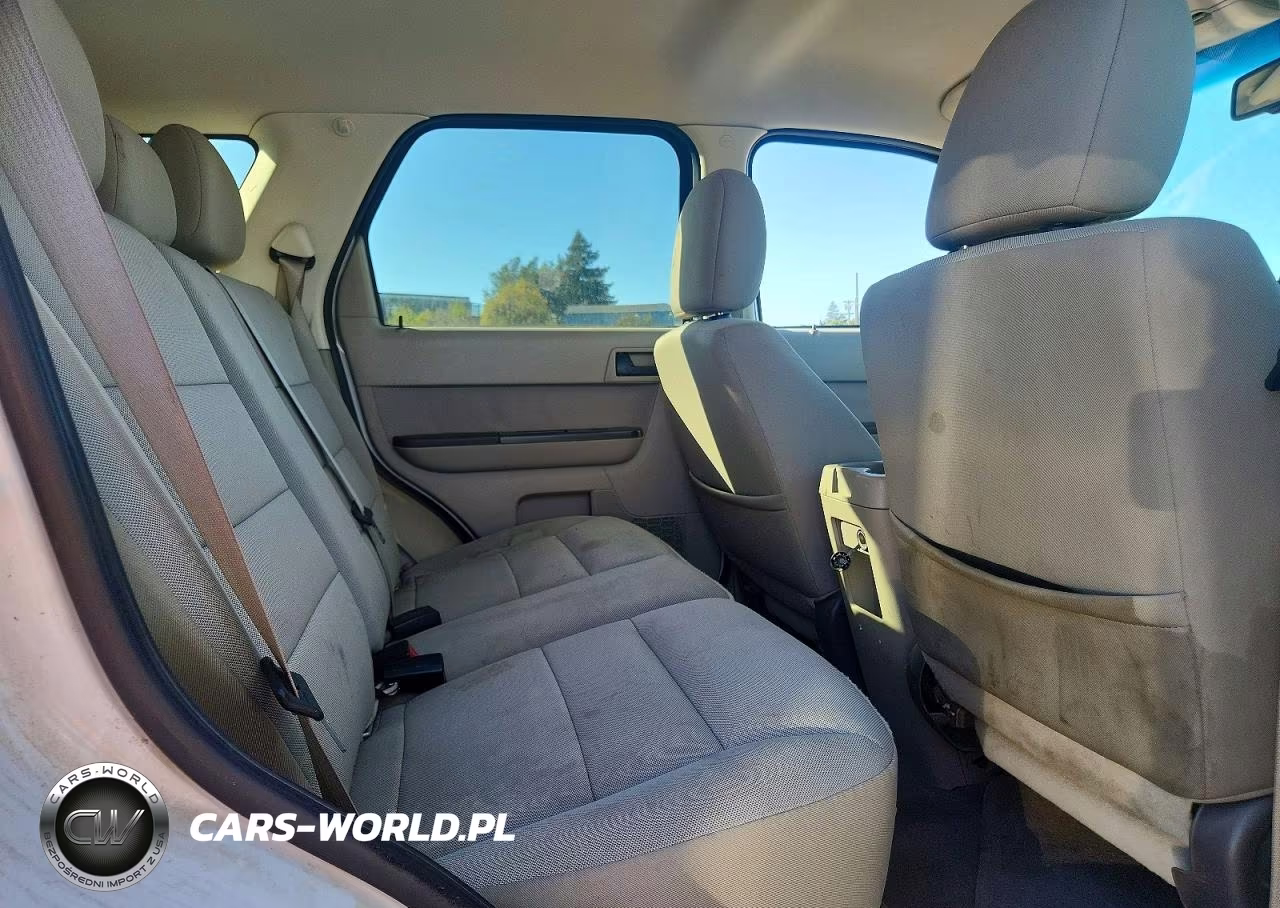 2010 Ford Escape Xlt VIN:1FMCU9DGXAKC89824 - 11