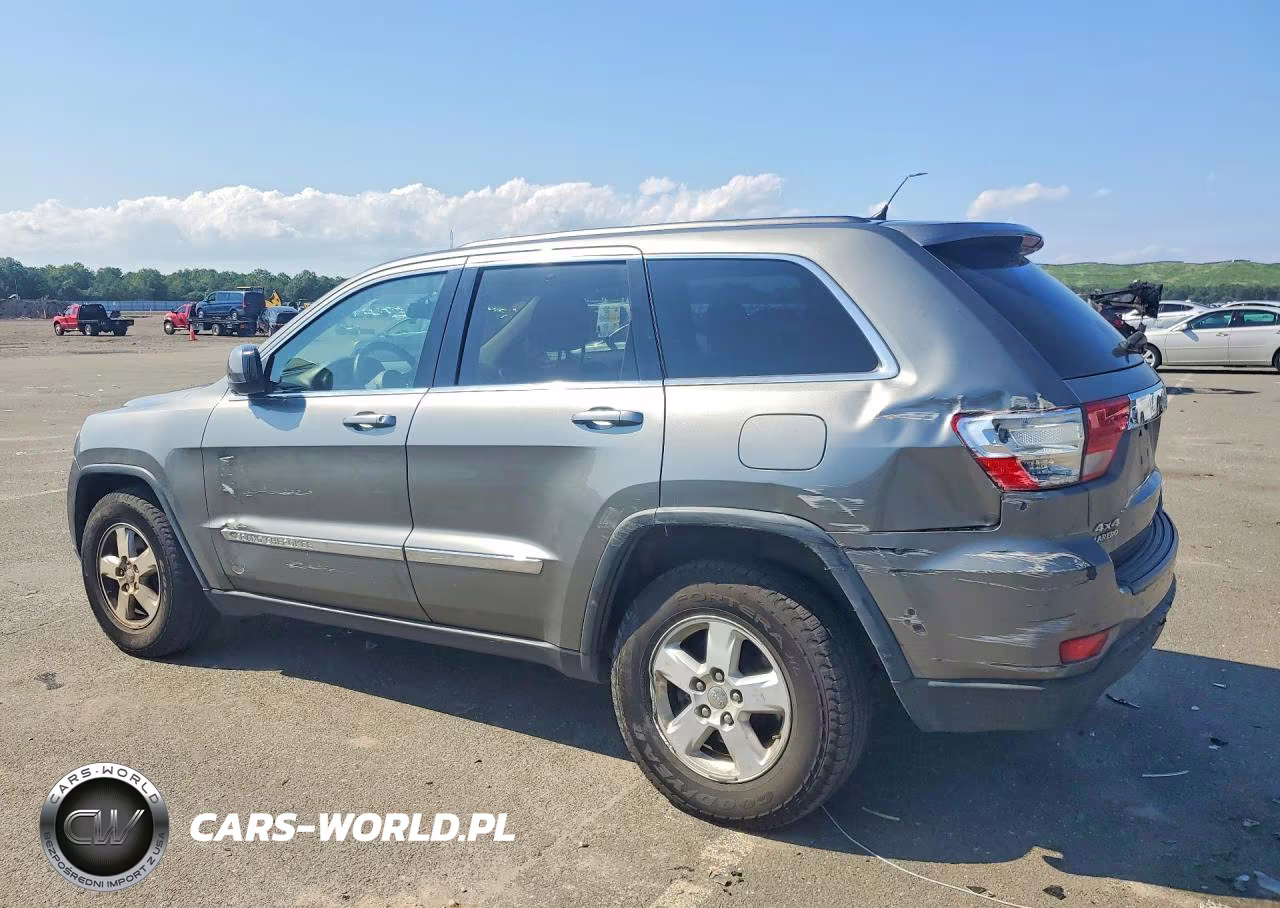 2013 Jeep Grand Cherokee Laredo VIN:1C4RJFAG6DC607446 - 2