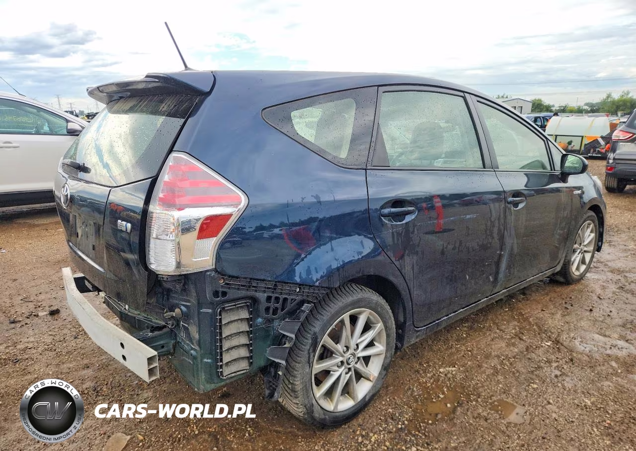 2017 Toyota Prius V Five VIN:JTDZN3EU6HJ056875 - 3