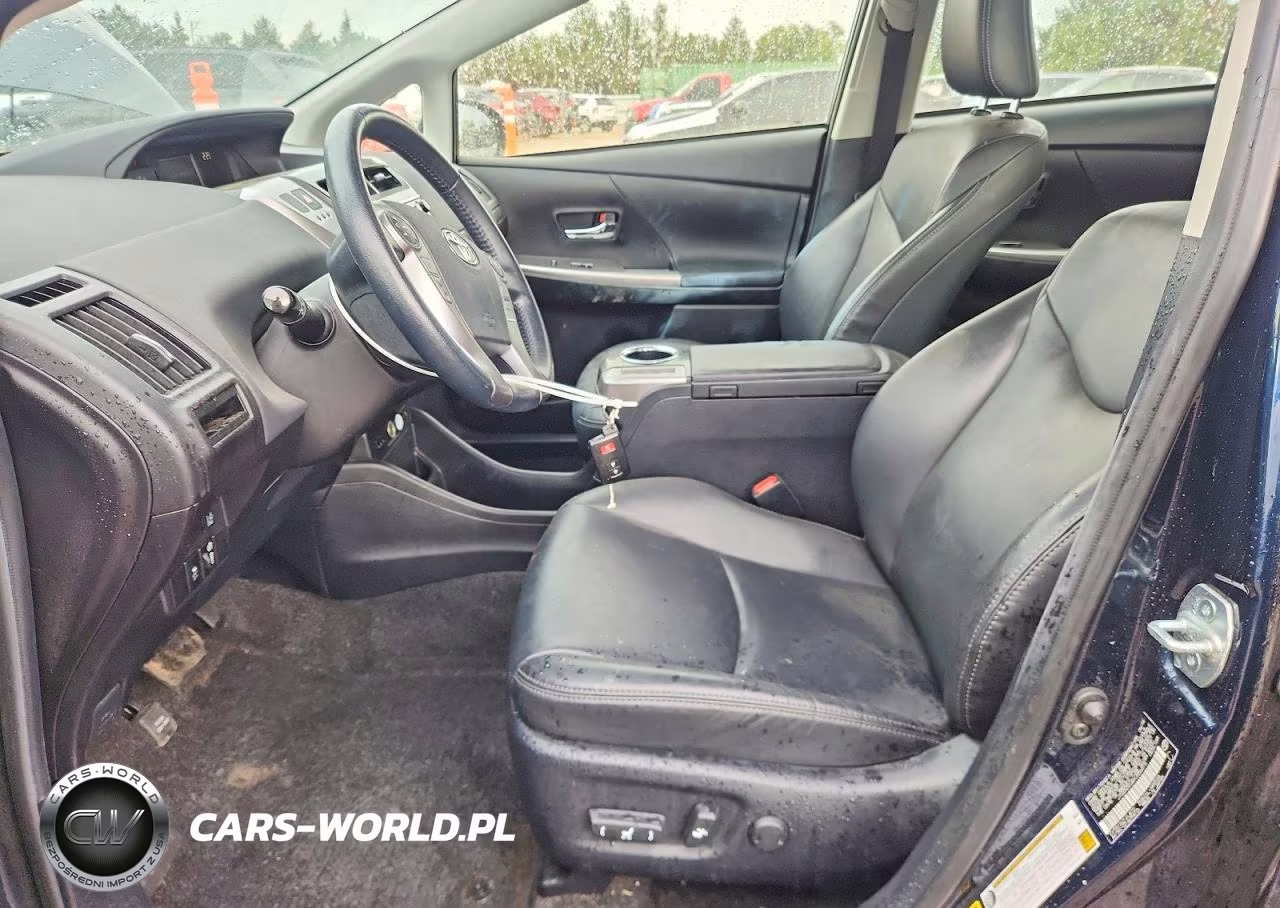 2017 Toyota Prius V Five VIN:JTDZN3EU6HJ056875 - 7
