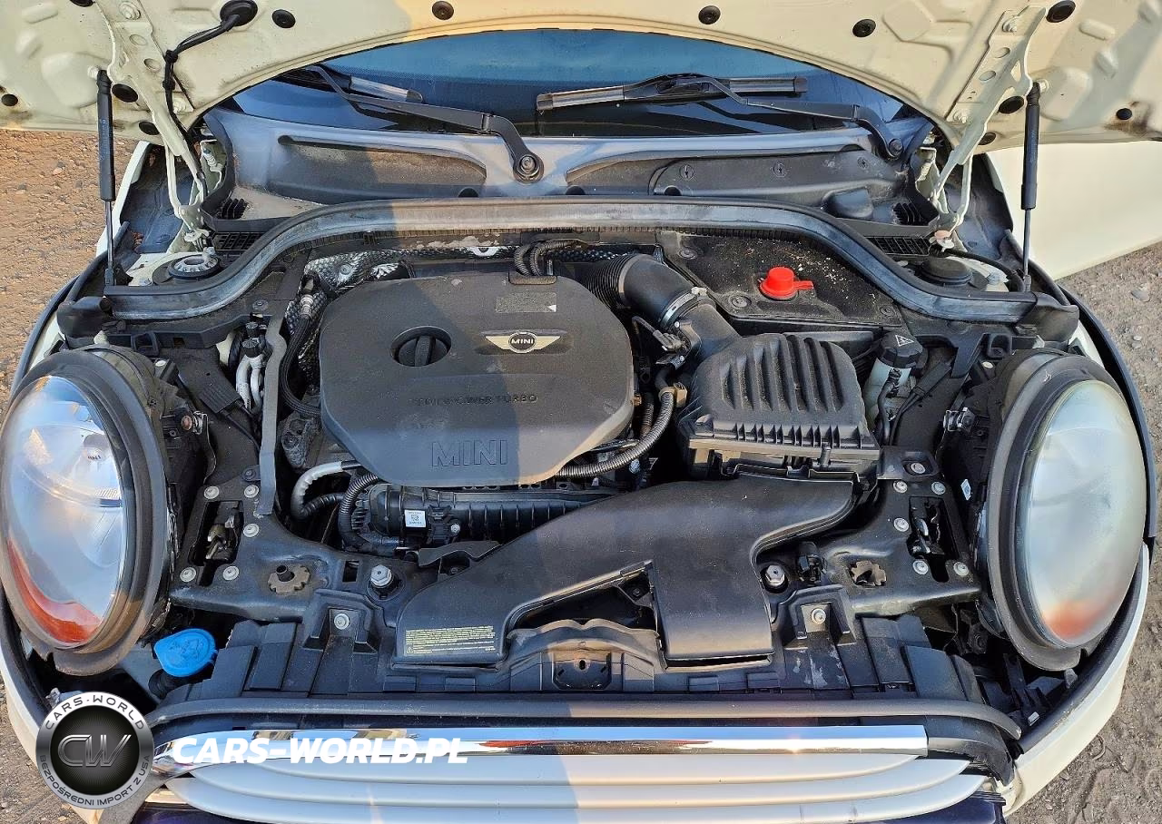 2015 Mini Cooper VIN:WMWXM5C50FT938964 - 11