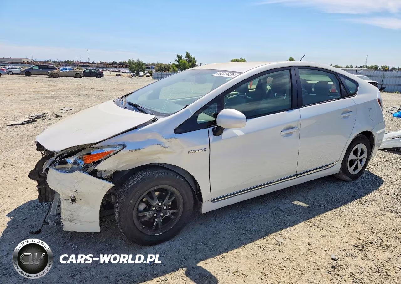 2015 Toyota Prius Four – zdjęcie 1 z 13