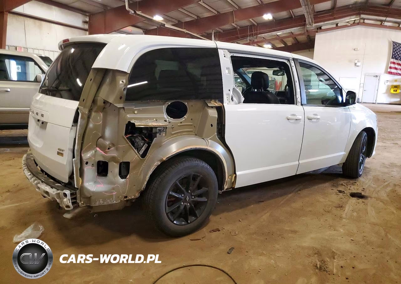 2019 Dodge Grand Caravan Gt VIN:2C4RDGEG6KR769105 - 3