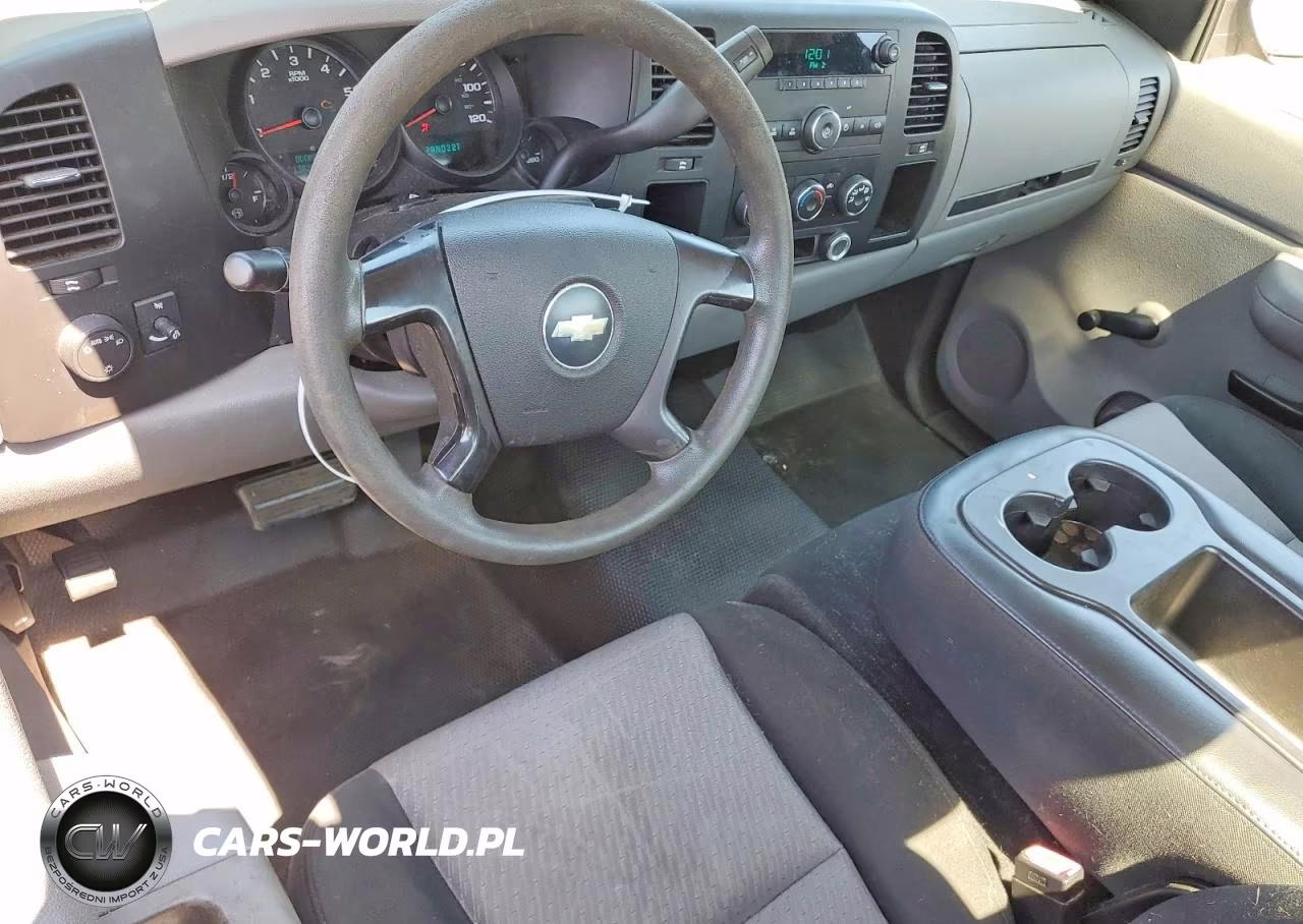 2007 Chevrolet Silverado C1500 Classic VIN:1GCEC14X97Z618563 - 8
