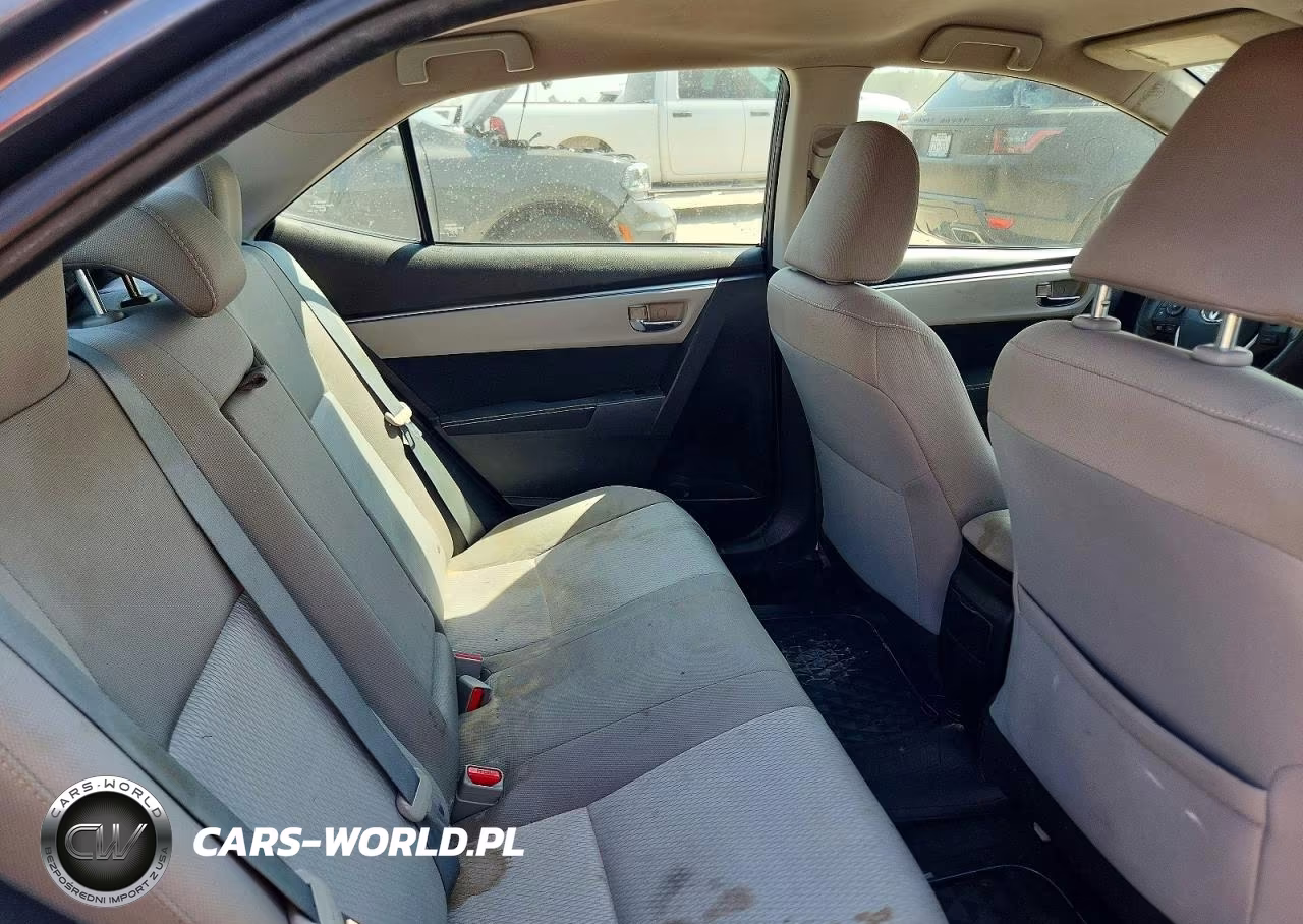 2016 Toyota Corolla Le VIN:5YFBURHEXGP424982 - 10