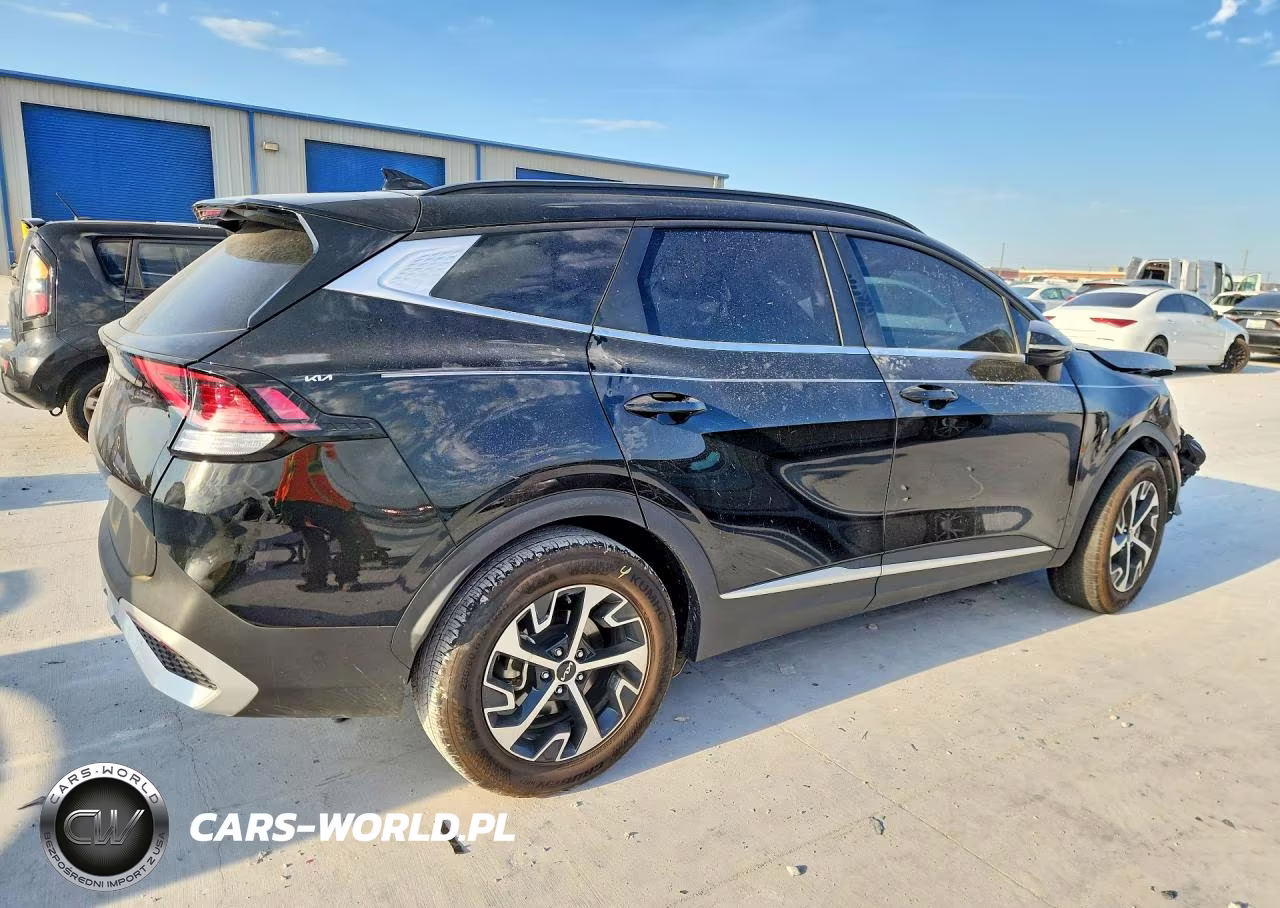 2025 Kia Sportage Ex VIN:5XYK33DF6SG303698 - 3