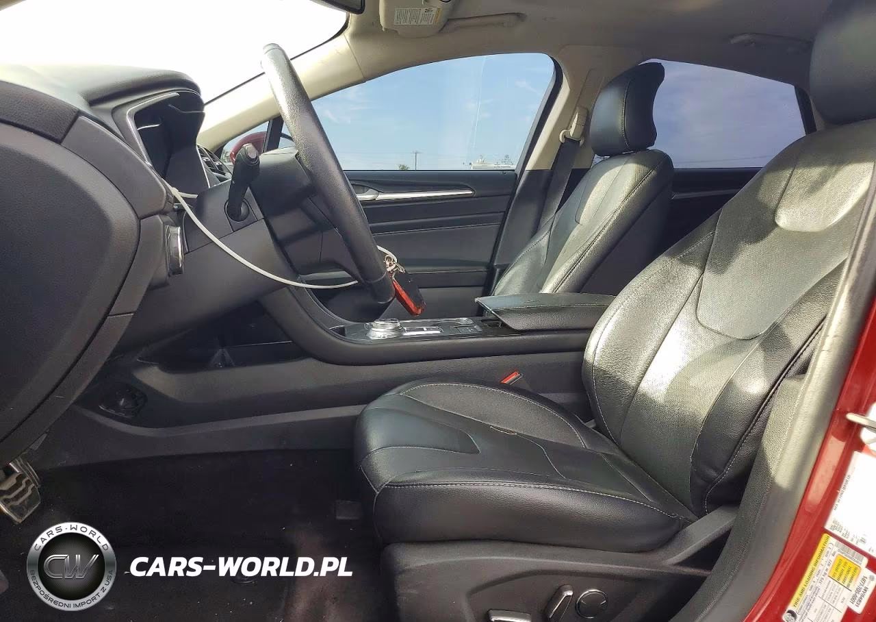 2017 Ford Fusion Titanium Phev VIN:3FA6P0SUXHR354616 - 7