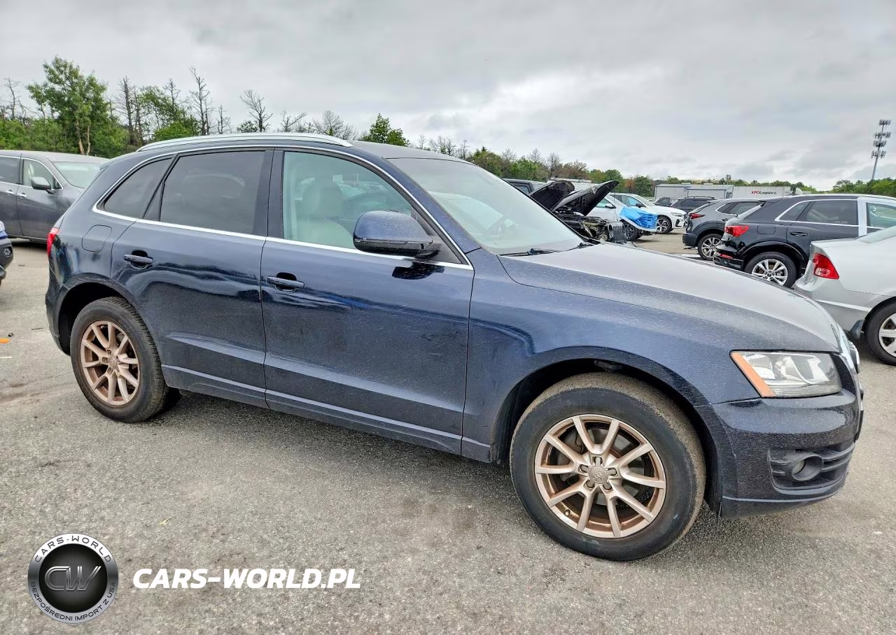 2010 Audi Q5 Premium VIN:WA1CKAFP0AA103345 - 4