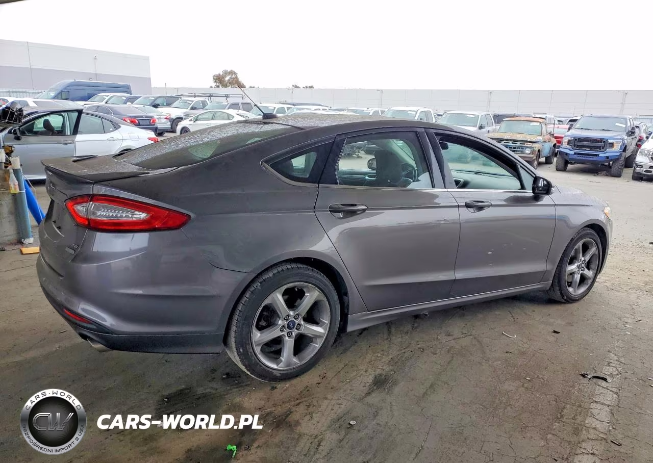 2013 Ford Fusion Se VIN:3FA6P0HR6DR369627 - 3