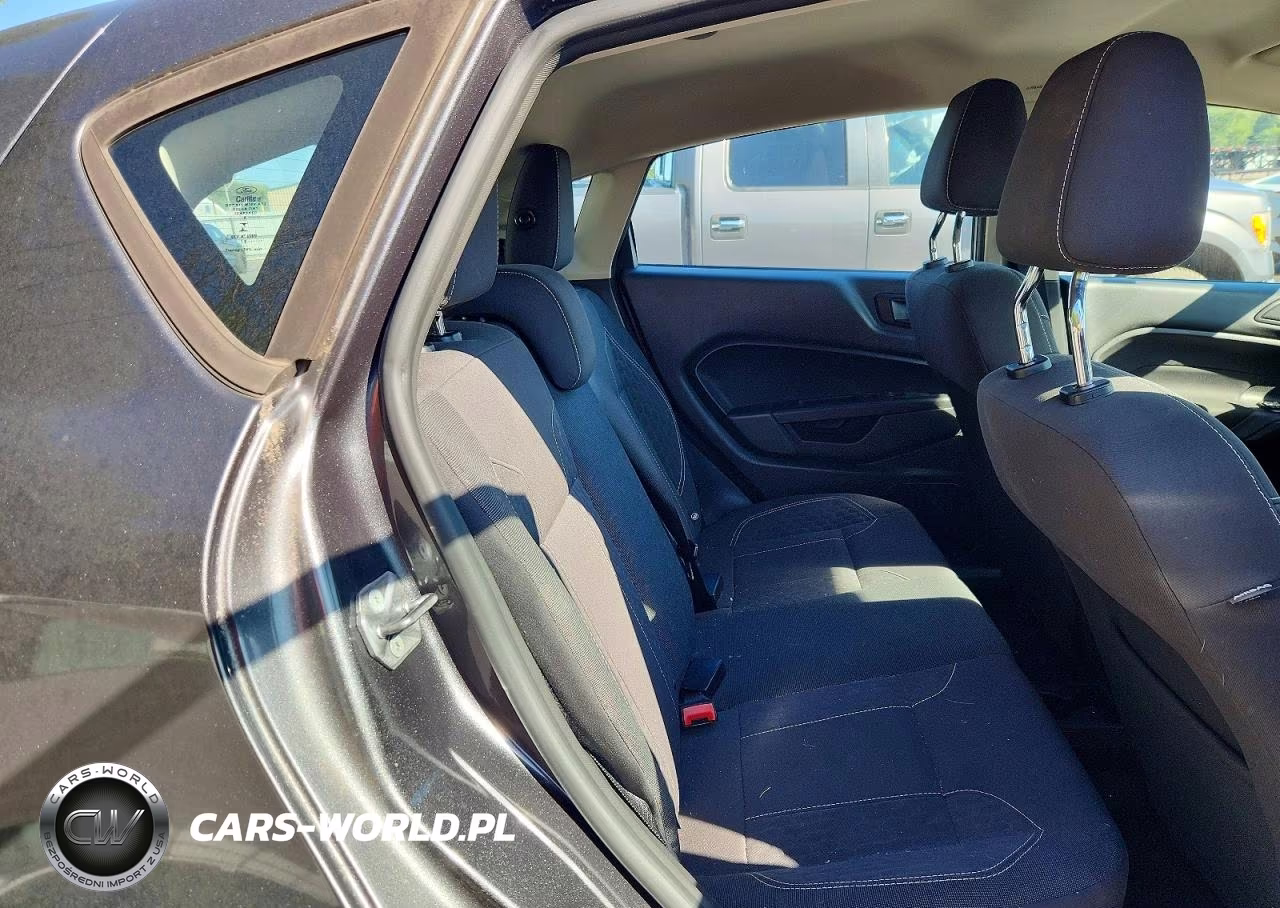 2019 Ford Fiesta Se VIN:3FADP4EJ4KM107211 - 10