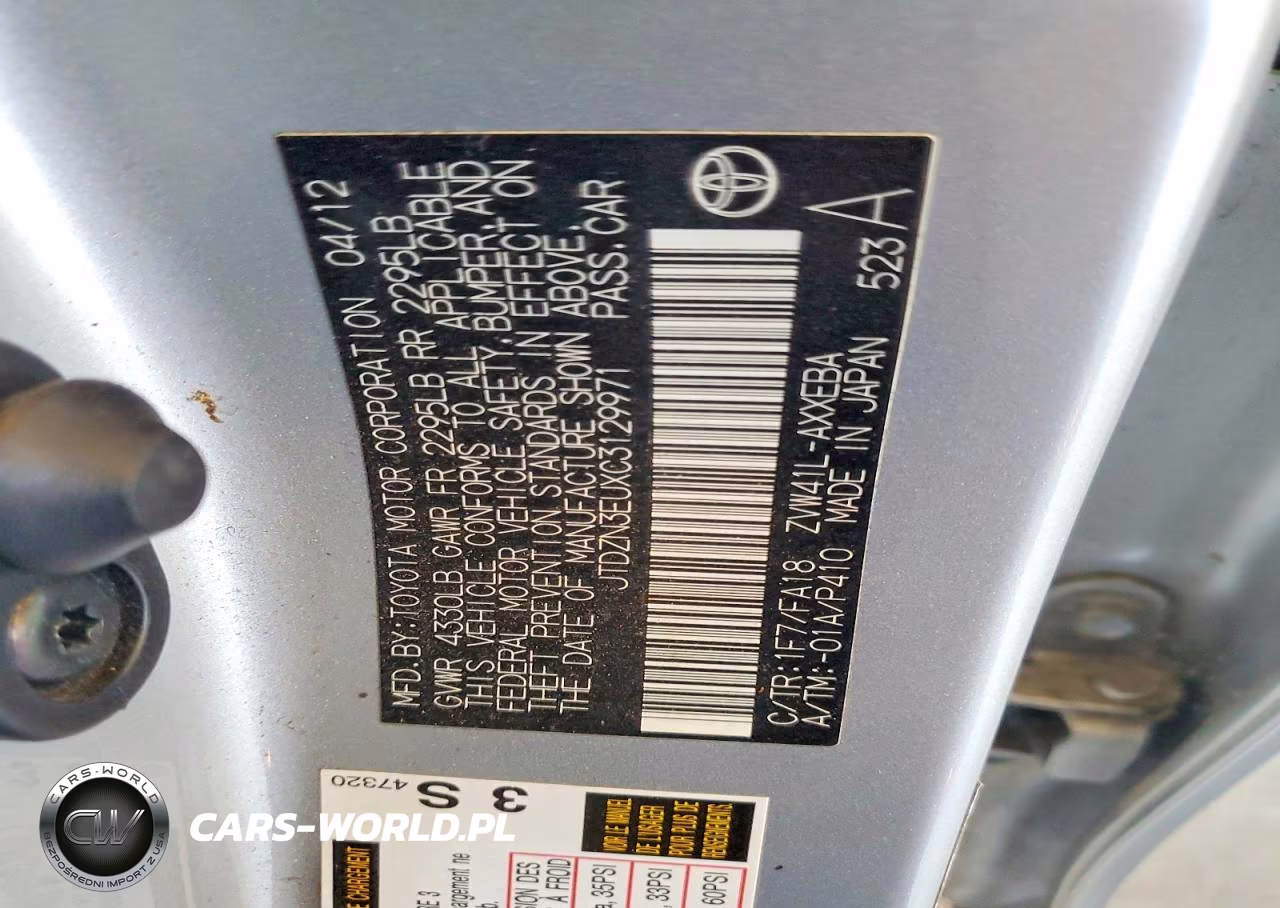 2012 Toyota Prius V Three VIN:JTDZN3EUXC3129971 - 13