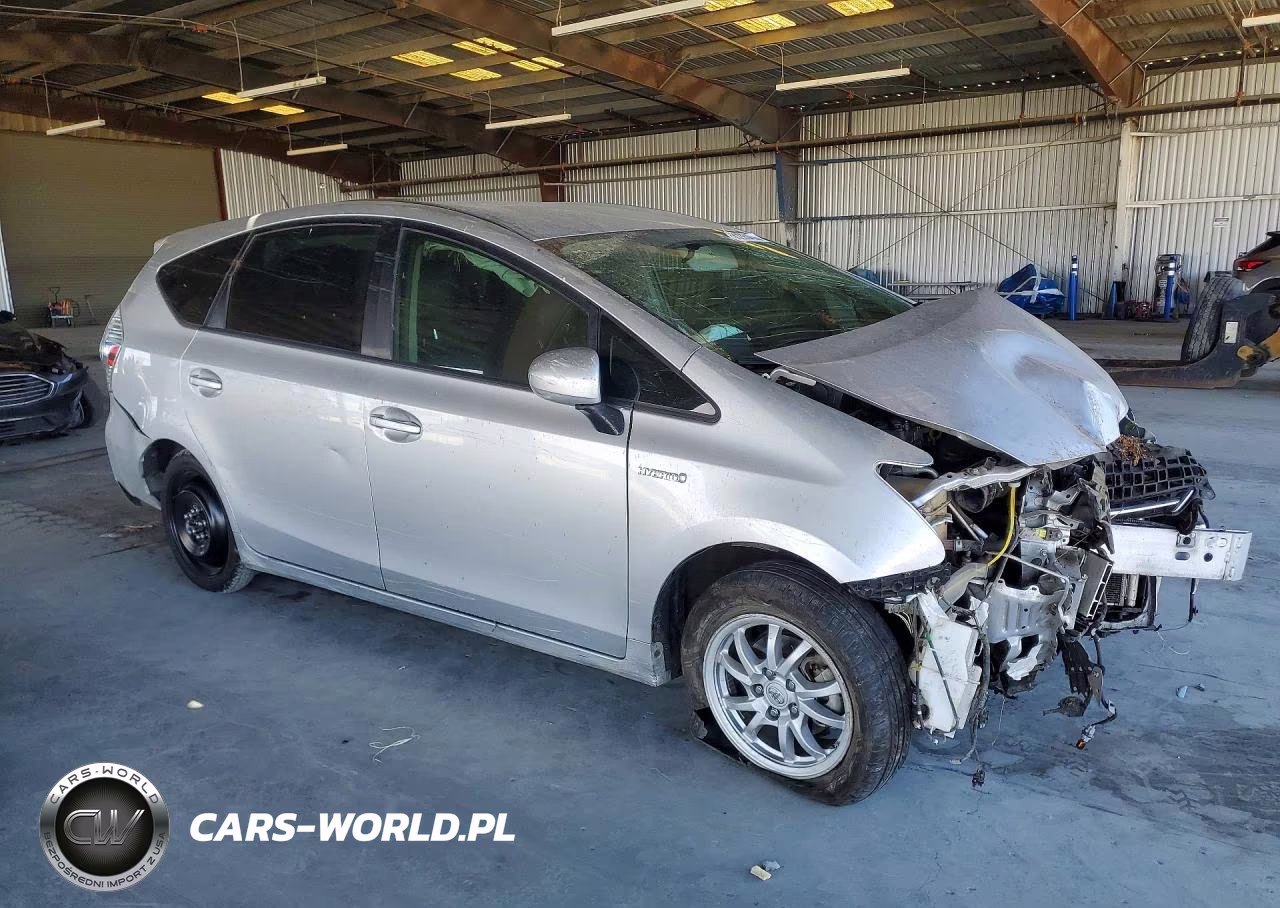 2012 Toyota Prius V Three VIN:JTDZN3EUXC3129971 - 4