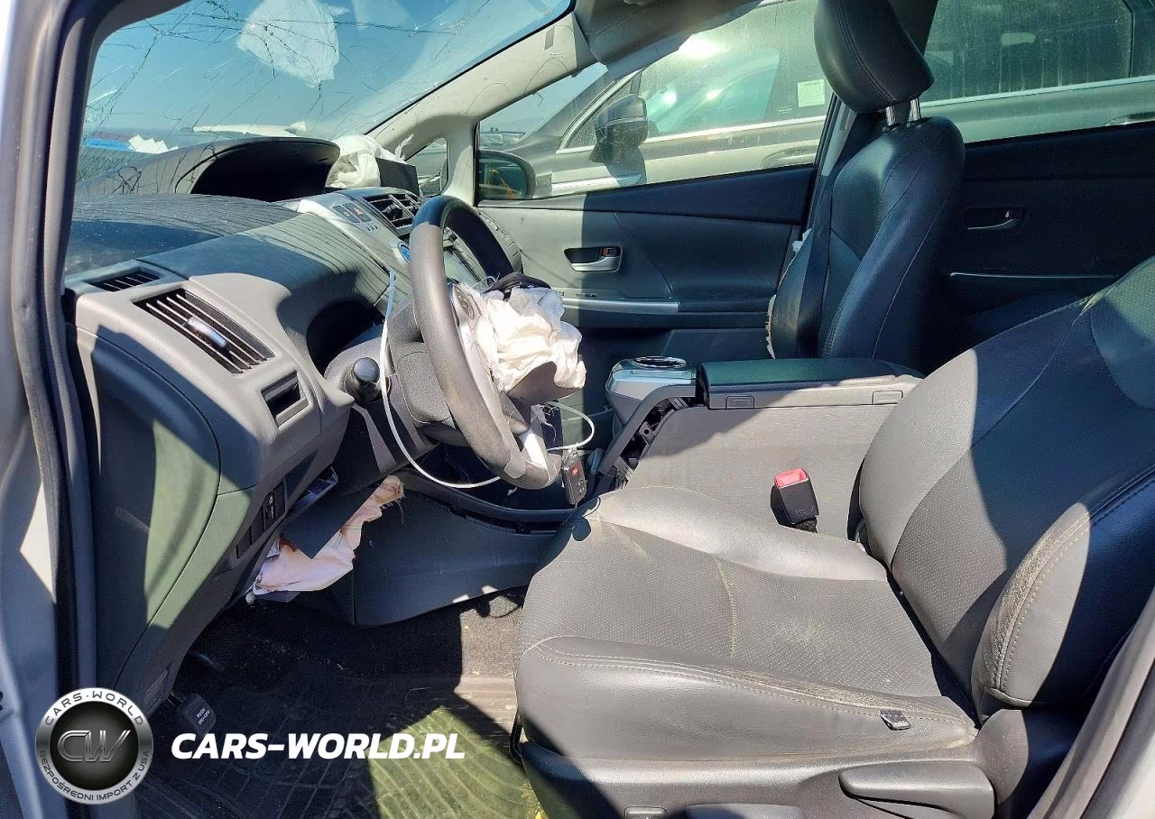 2012 Toyota Prius V Three VIN:JTDZN3EUXC3129971 - 7