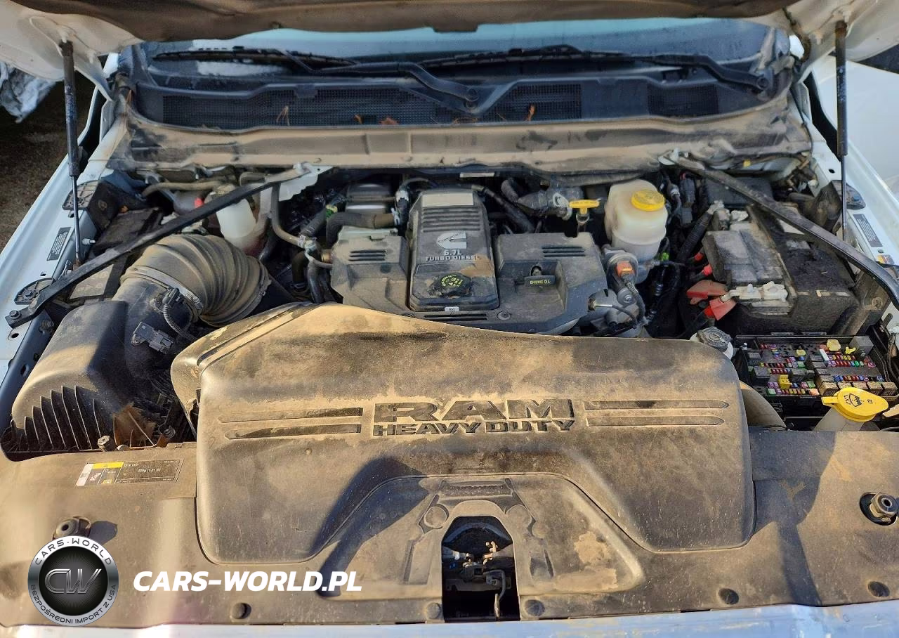 2024 Ram 3500 VIN:3C7WRTCL1RG310709 - 11