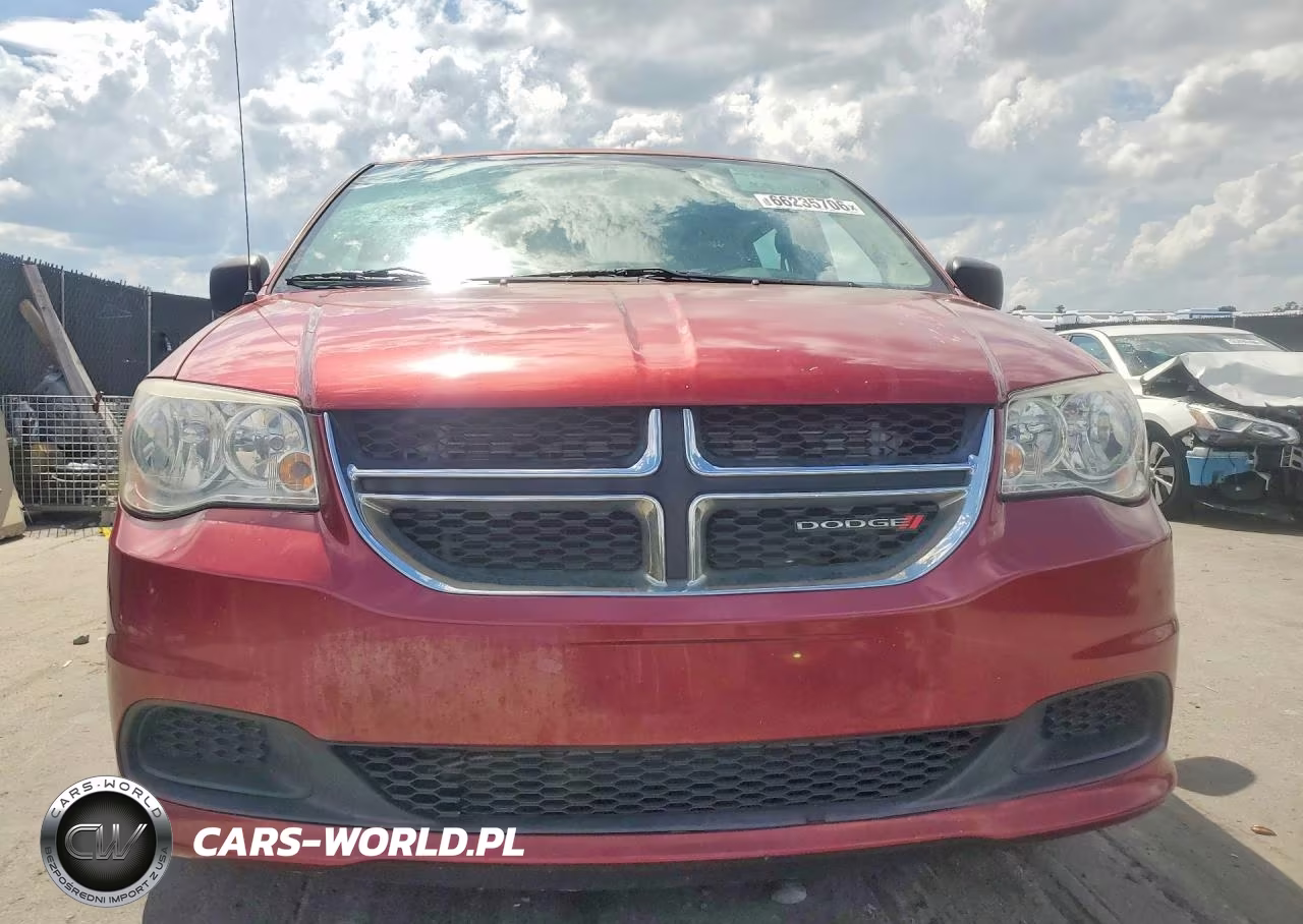 2015 Dodge Grand Caravan American Value Pkg VIN:2C4RDGBGXFR643727 - 5