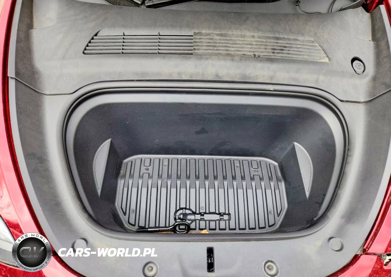 2024 Tesla Model Y VIN:7SAYGAEE2RF006716 - 11