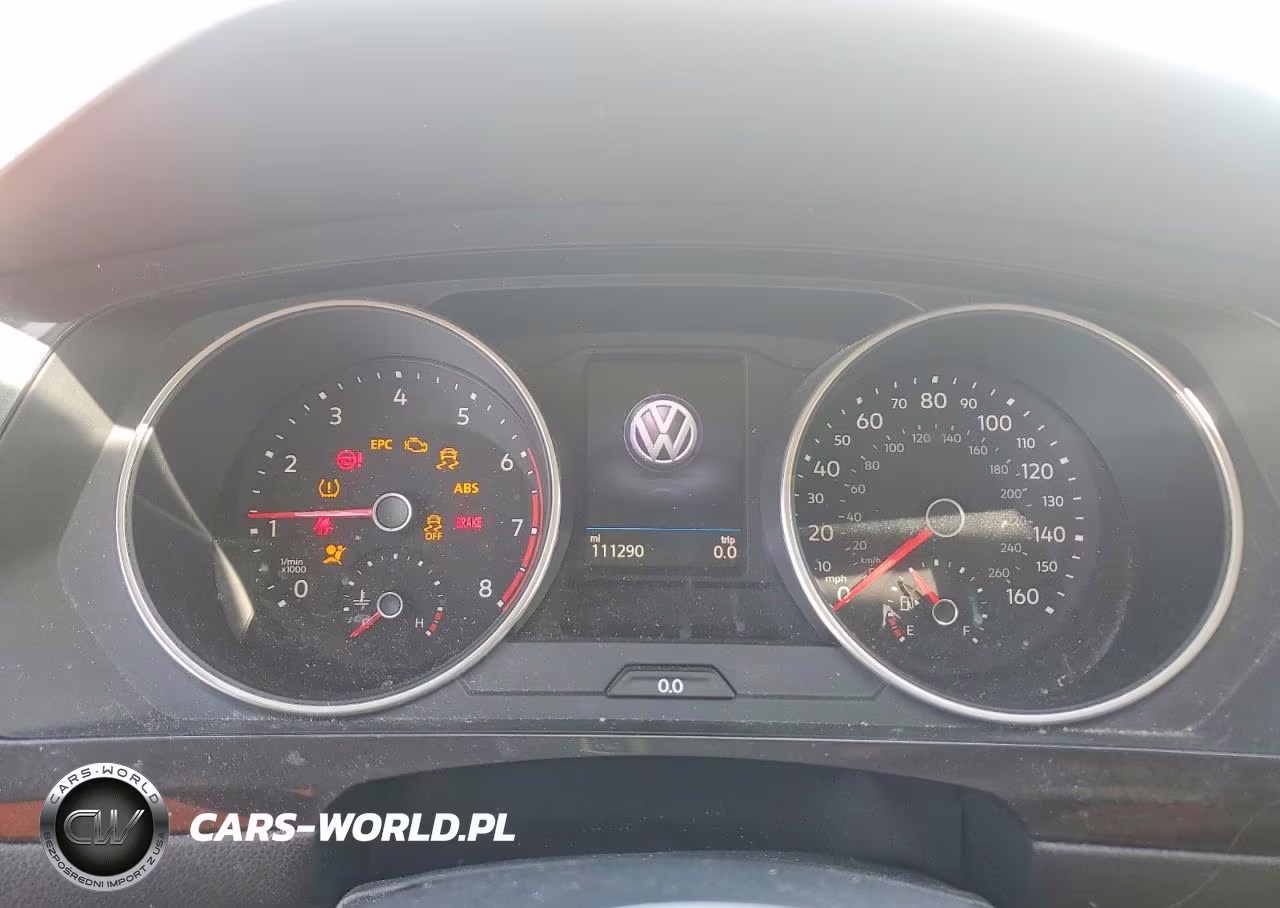 2018 Volkswagen Tiguan S VIN:3VV1B7AX7JM154689 - 9
