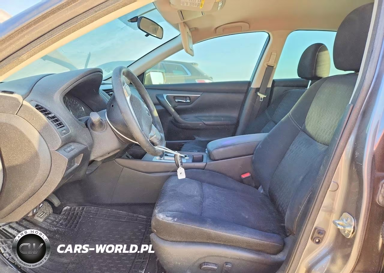 2017 Nissan Altima 2.5 S VIN:1N4AL3AP6HC496463 - 7